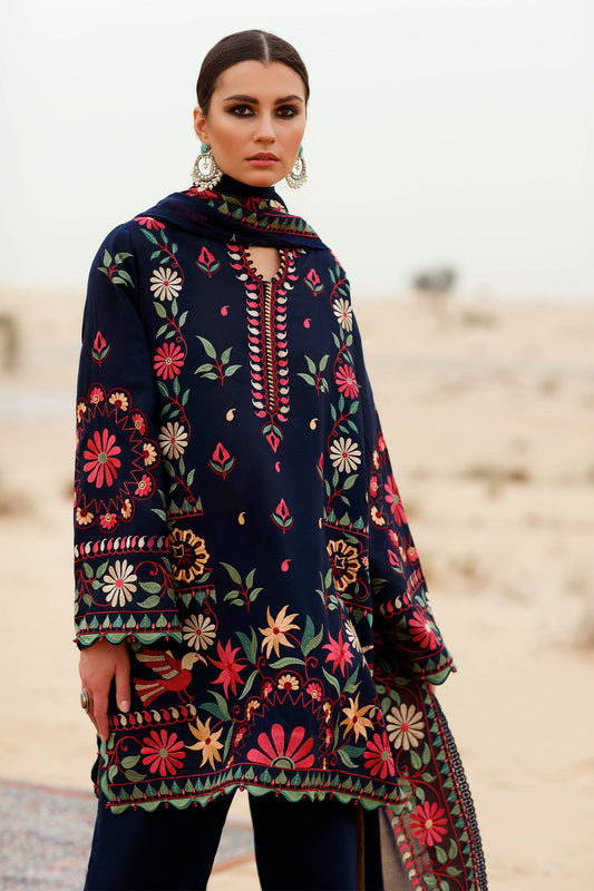 URSIYA (ZL22-07 A) | Zaha | Lawn Volume 1 2022