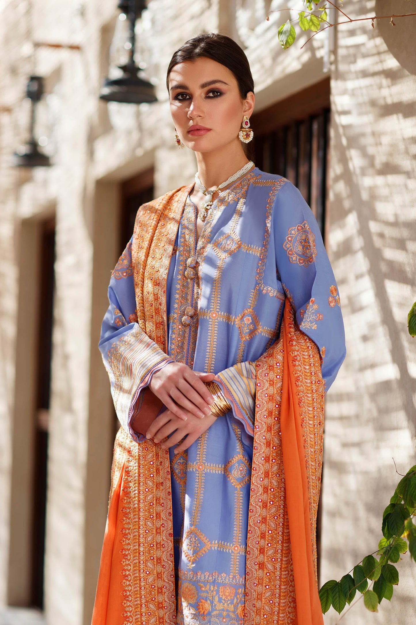 LINA (ZL22-13 A) | Zaha | Lawn Volume 1 2022