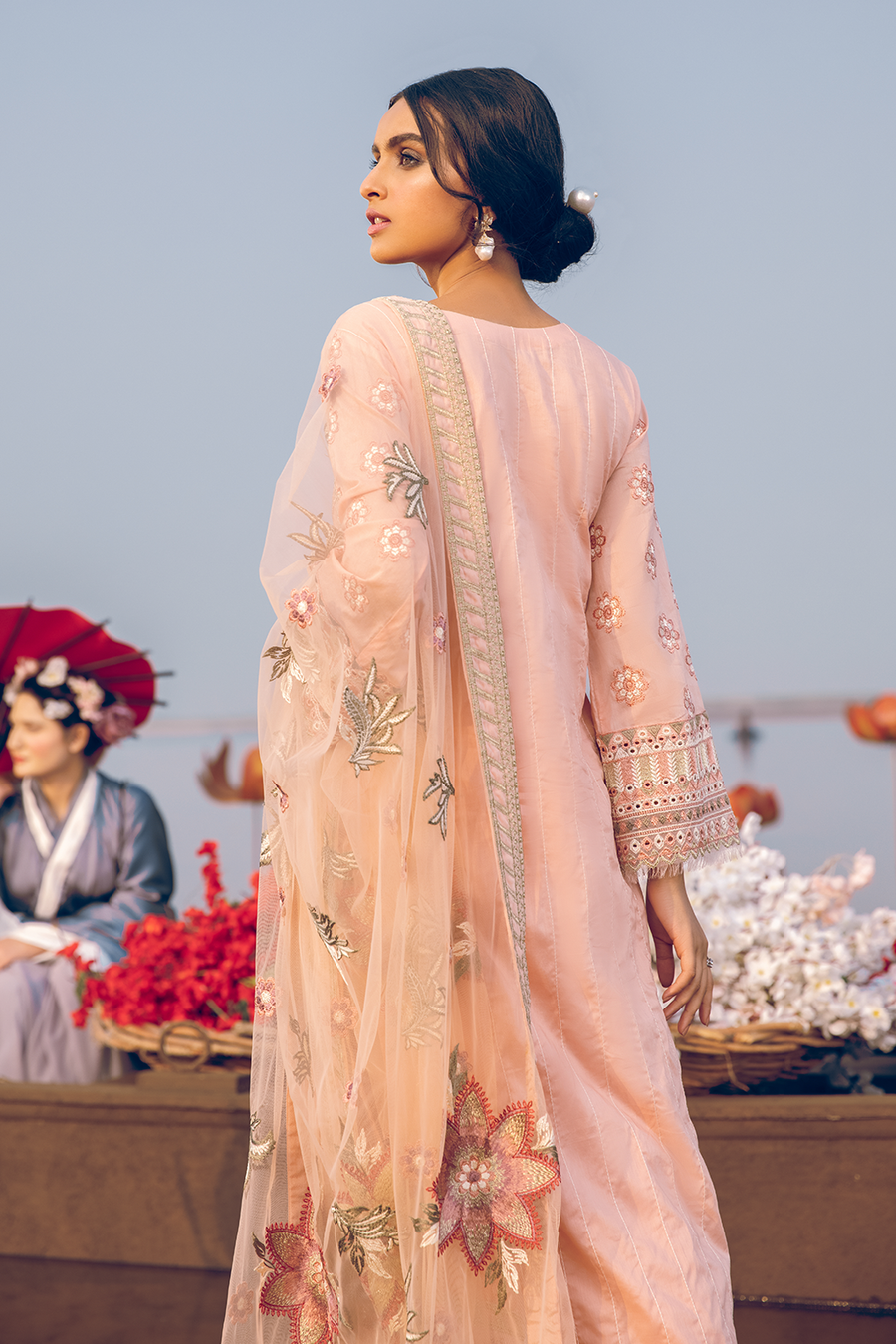 IL21-11 Stream | Iznik | Luxury Lawn 2021