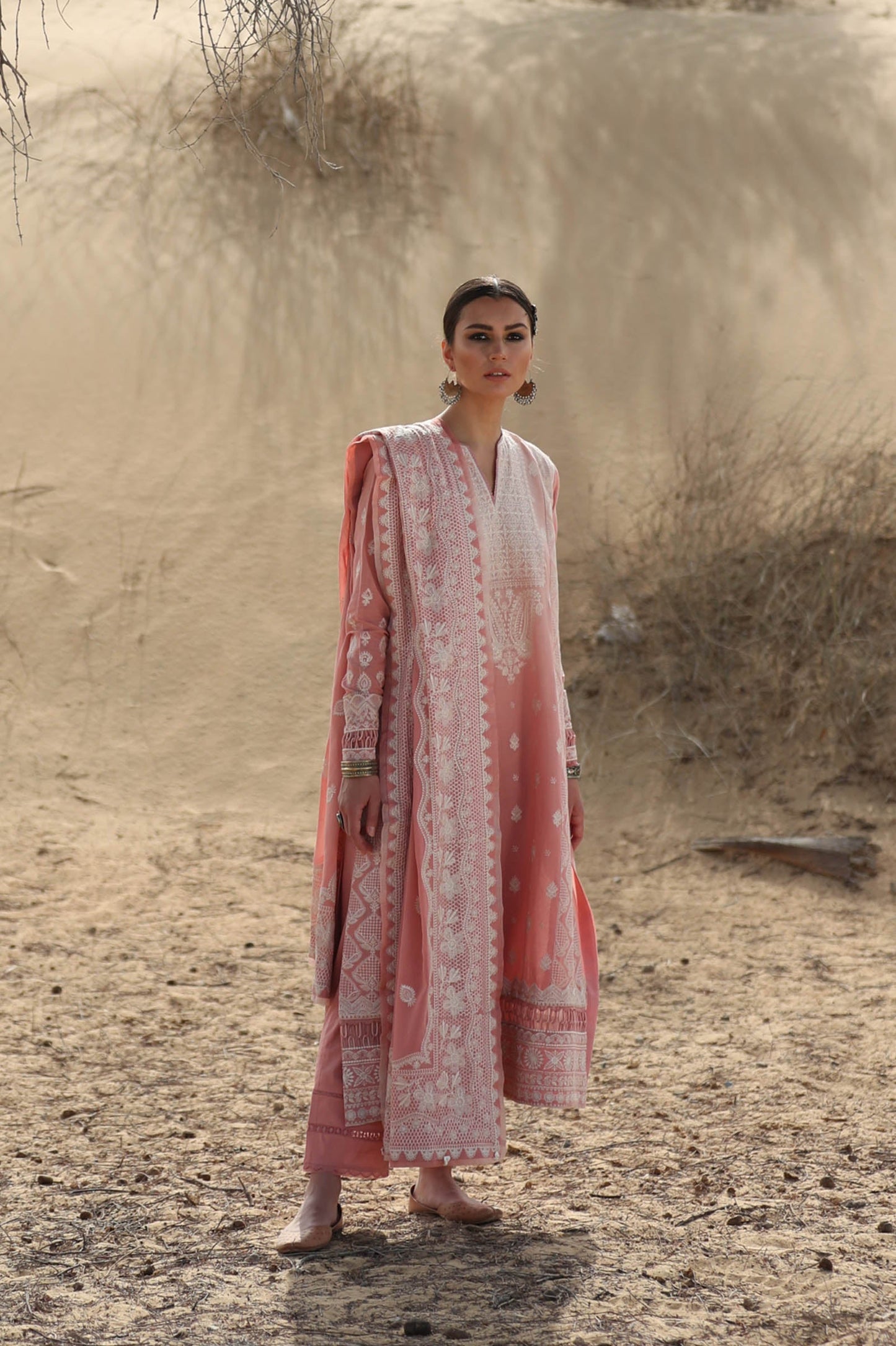 PARISA (ZL22-03 B) | Zaha | Lawn Volume 1 2022