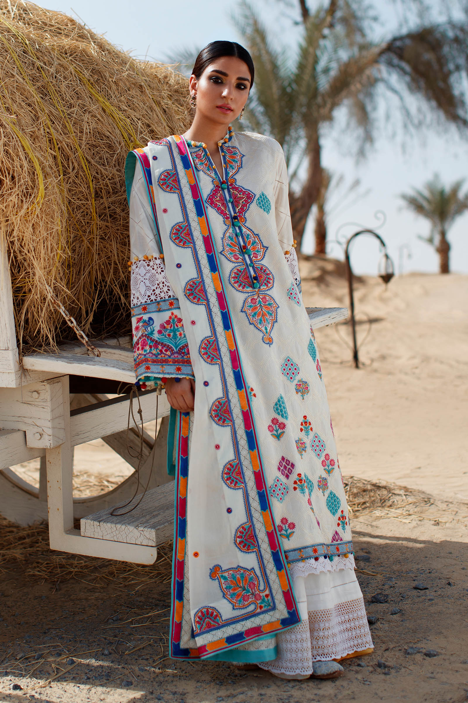 AYSAN (ZL22 - 8B) | Zaha | Lawn Volume 1 2022