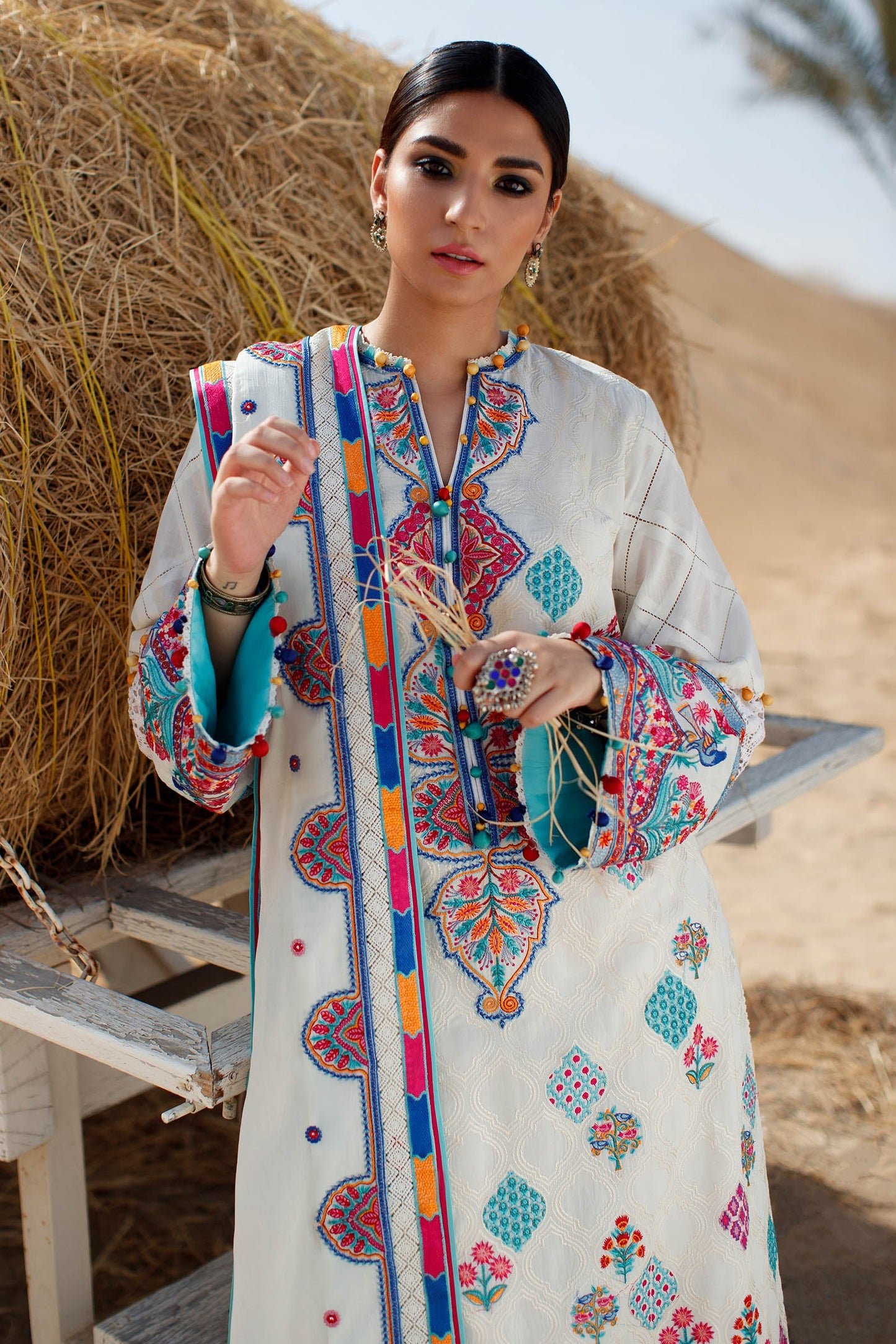 AYSAN (ZL22 - 8B) | Zaha | Lawn Volume 1 2022