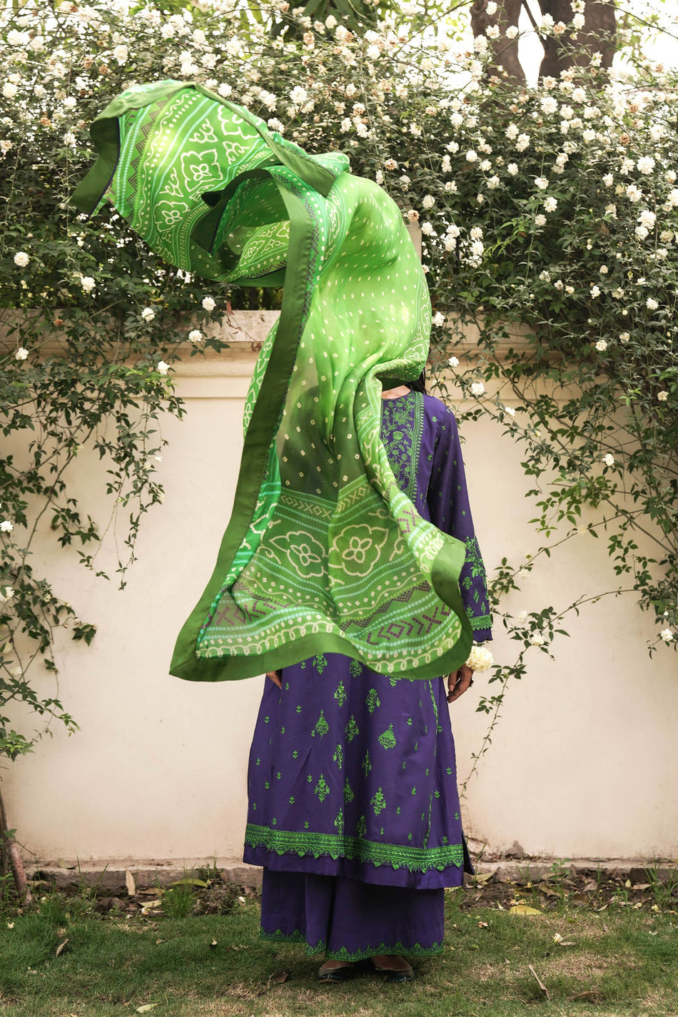Falak - 6B | Zara Shahjahan | Eid Luxury Lawn 2022