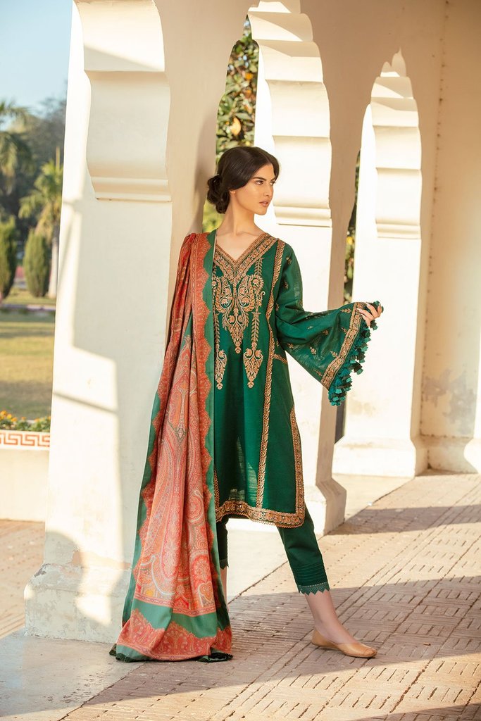 Design 5B | Sobia Nazir | Winter Shawl 2021