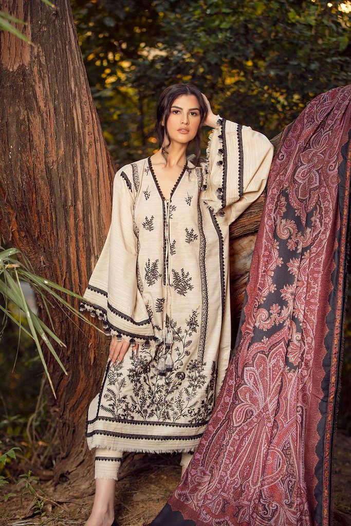 Design 6A | Sobia Nazir | Winter Shawl 2021