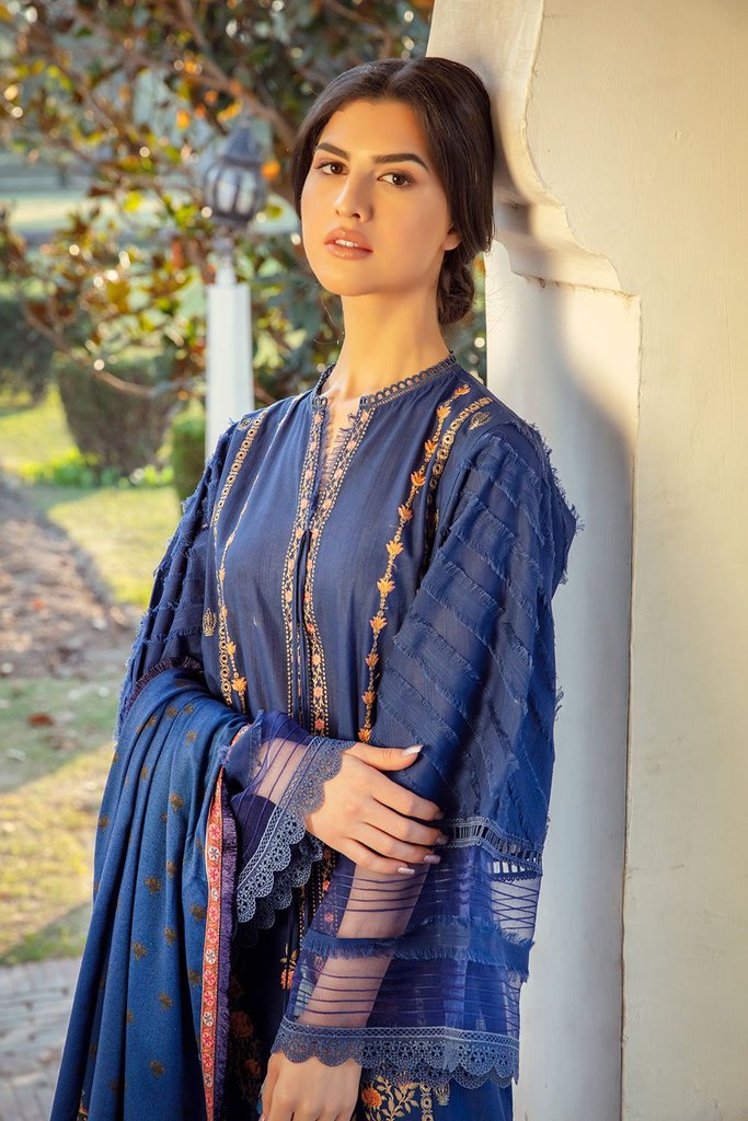 Design 7A | Sobia Nazir | Winter Shawl 2021