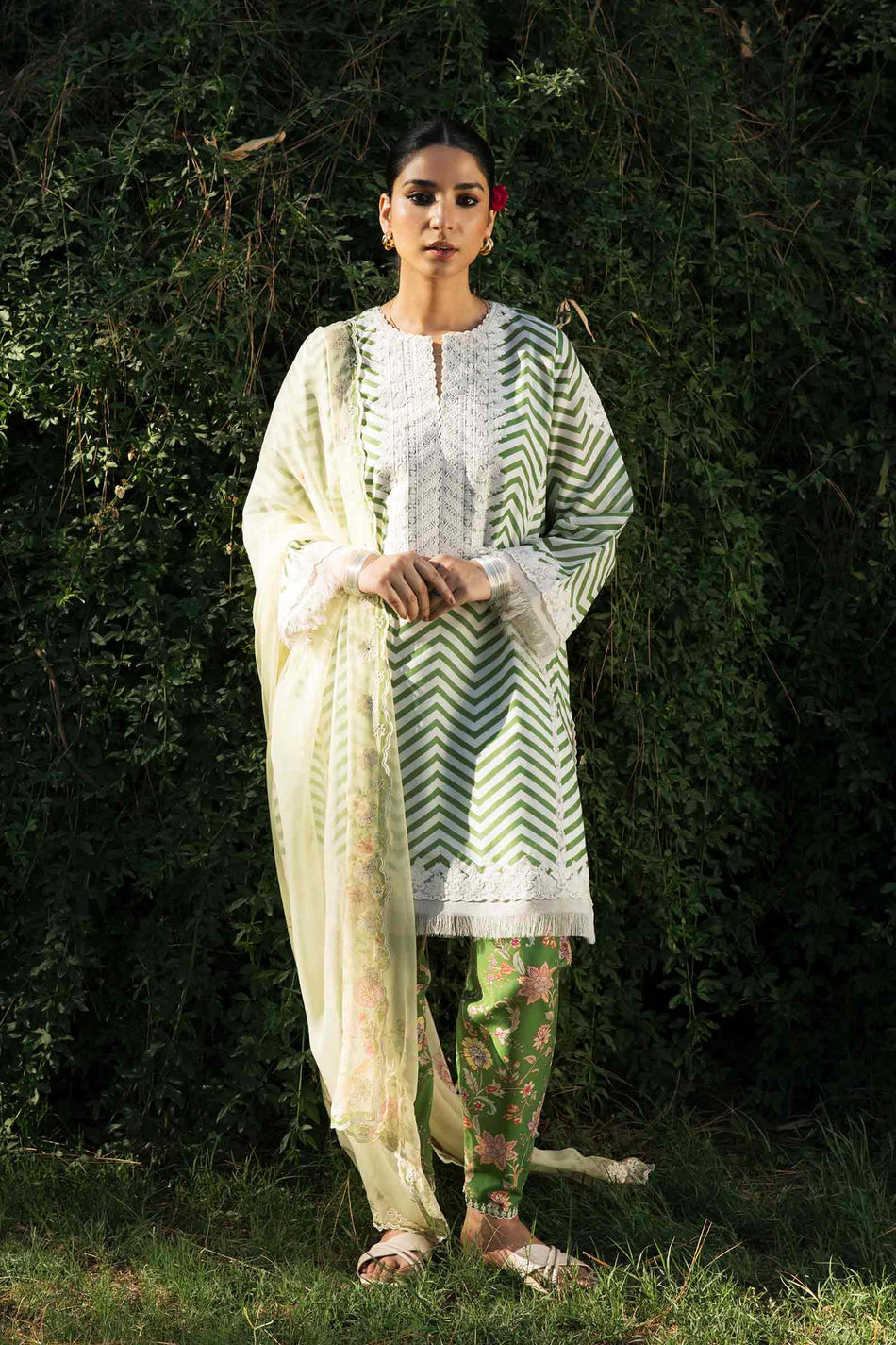 ZCE22 - 1B | Coco By Zara Shahjahan | Lawn Volume 2 Collection 2022