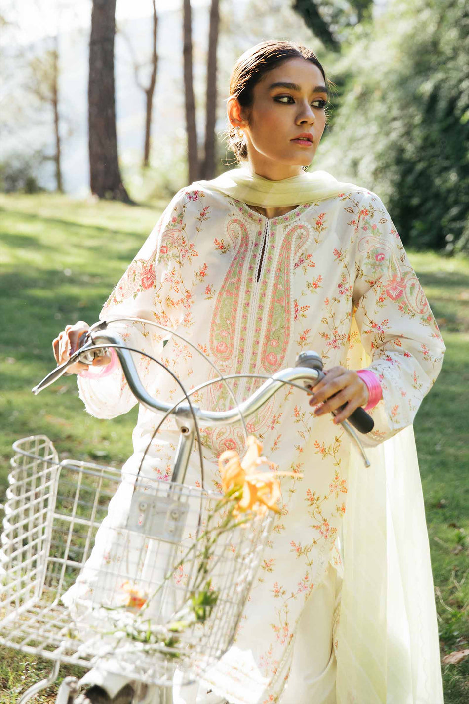 ZCE22 - 3B | Coco By Zara Shahjahan | Lawn Volume 2 Collection 2022