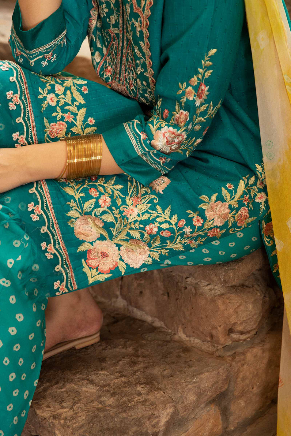 ZCE22 - 4B | Coco By Zara Shahjahan | Lawn Volume 2 Collection 2022