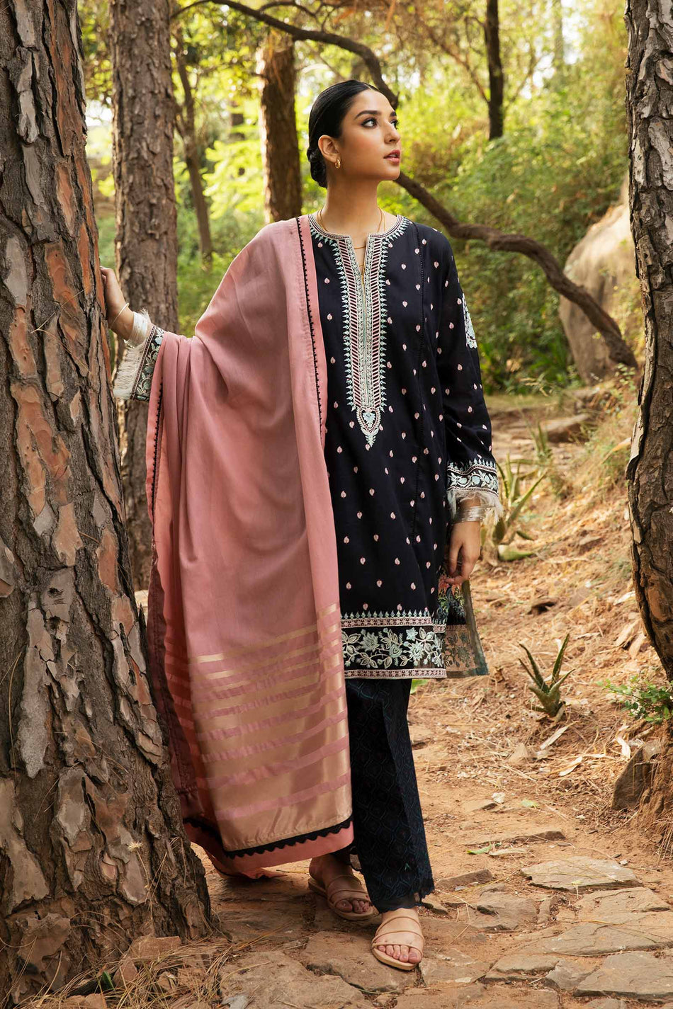 ZCE22 - 5B | Coco By Zara Shahjahan | Lawn Volume 2 Collection 2022
