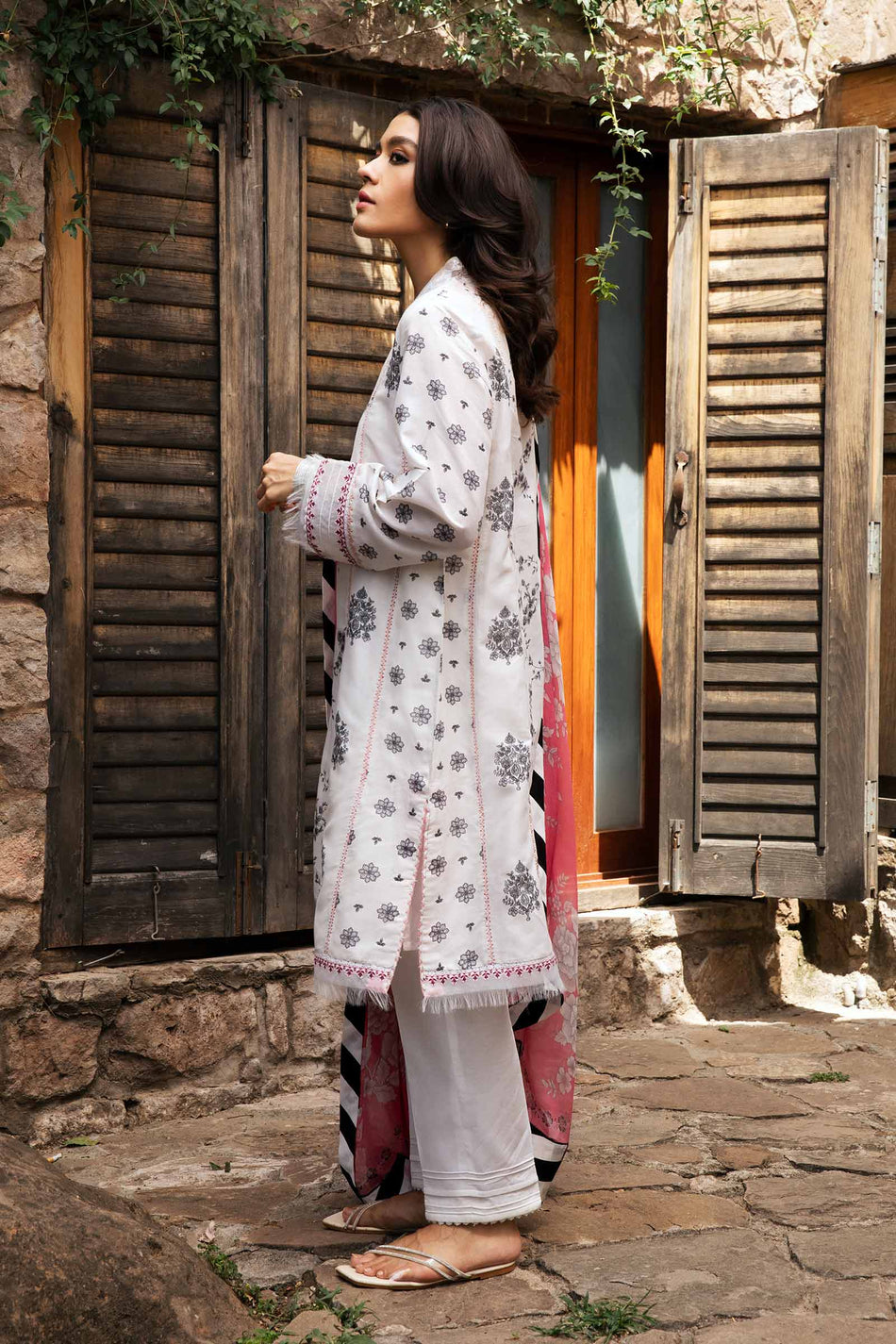 ZCE22 - 9A | Coco By Zara Shahjahan | Lawn Volume 2 Collection 2022