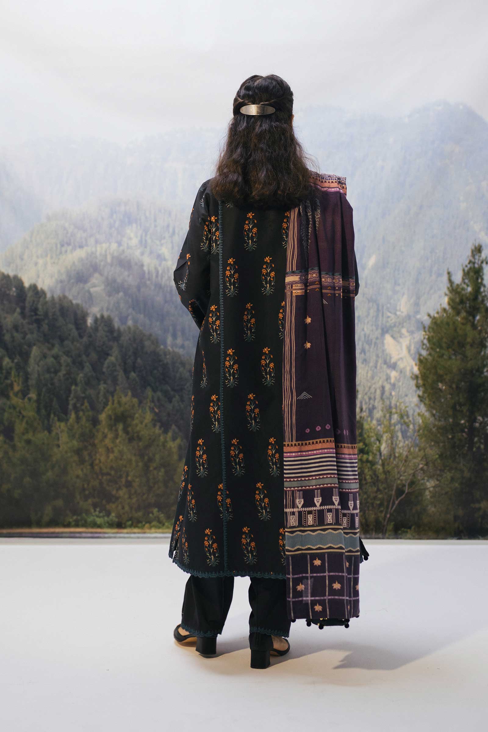 ZW20-1B | Zara Shahjahan | Coco Winter'20