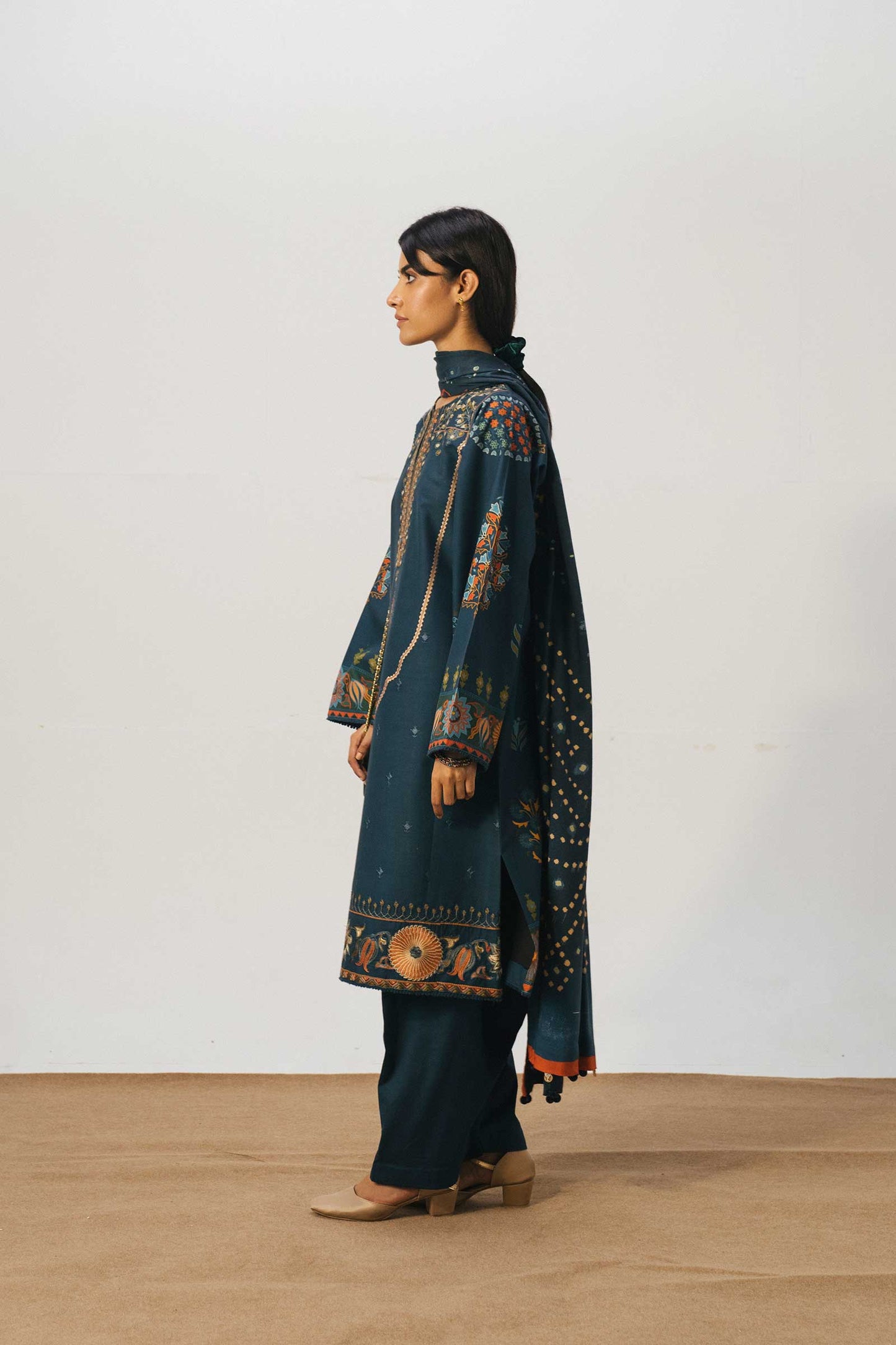 ZW20-2B | Zara Shahjahan | Coco Winter'20
