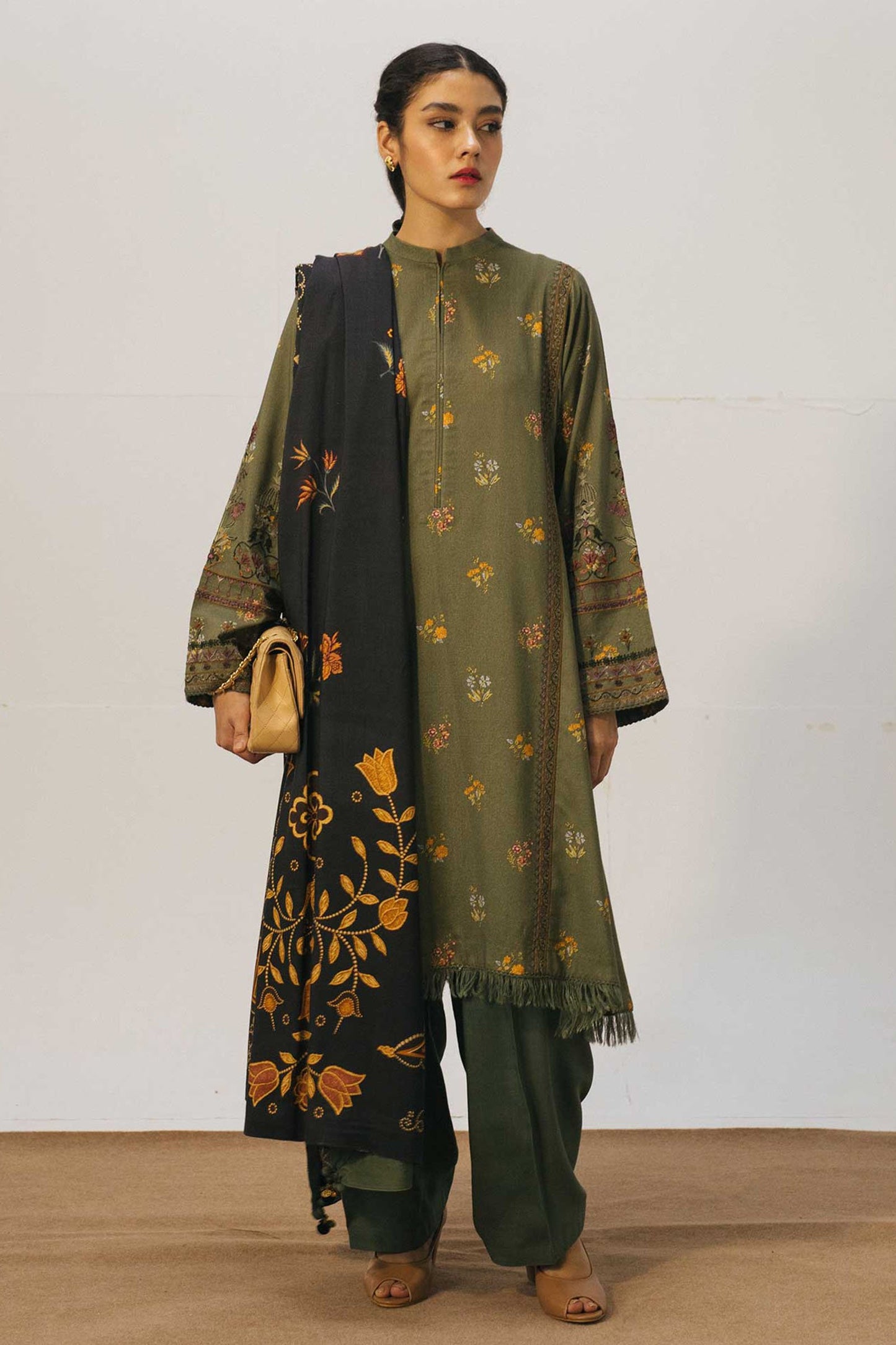 ZW20-3A | Zara Shahjahan | Coco Winter'20