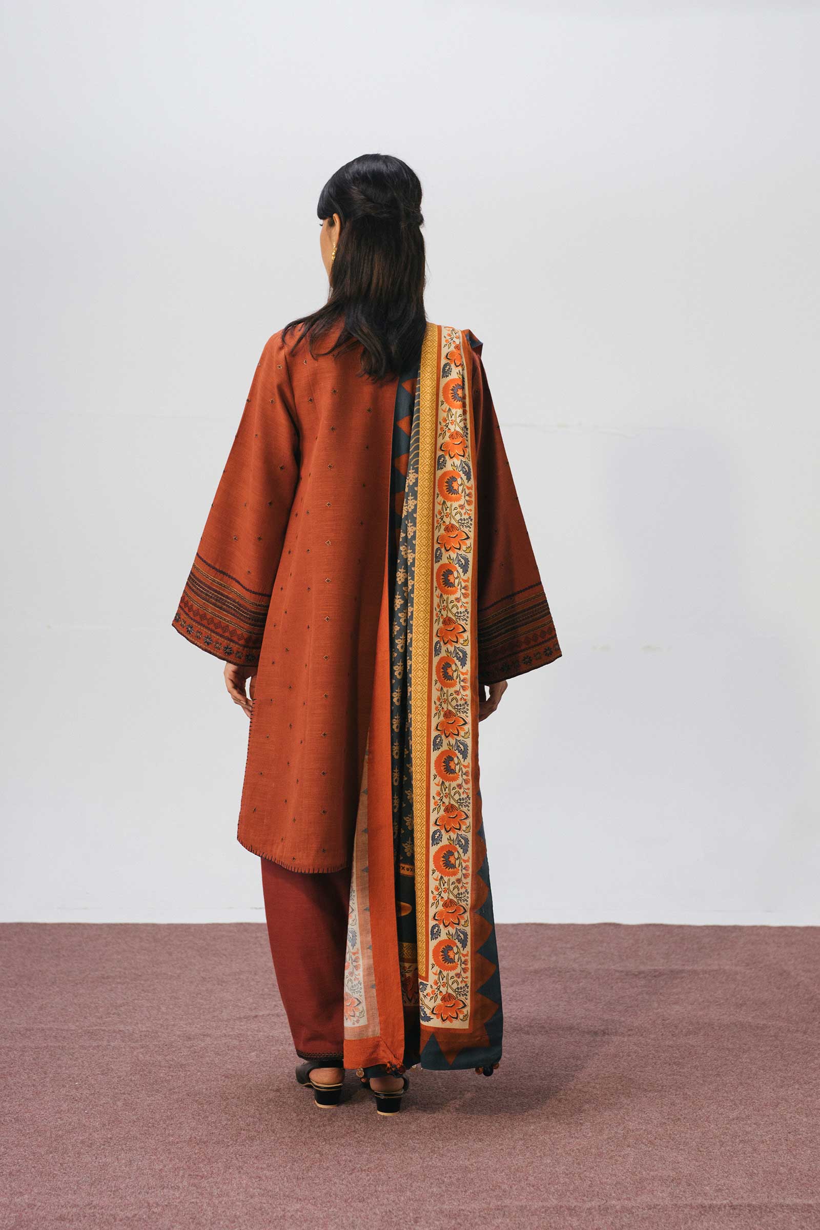 ZW20-4A | Zara Shahjahan | Coco Winter'20