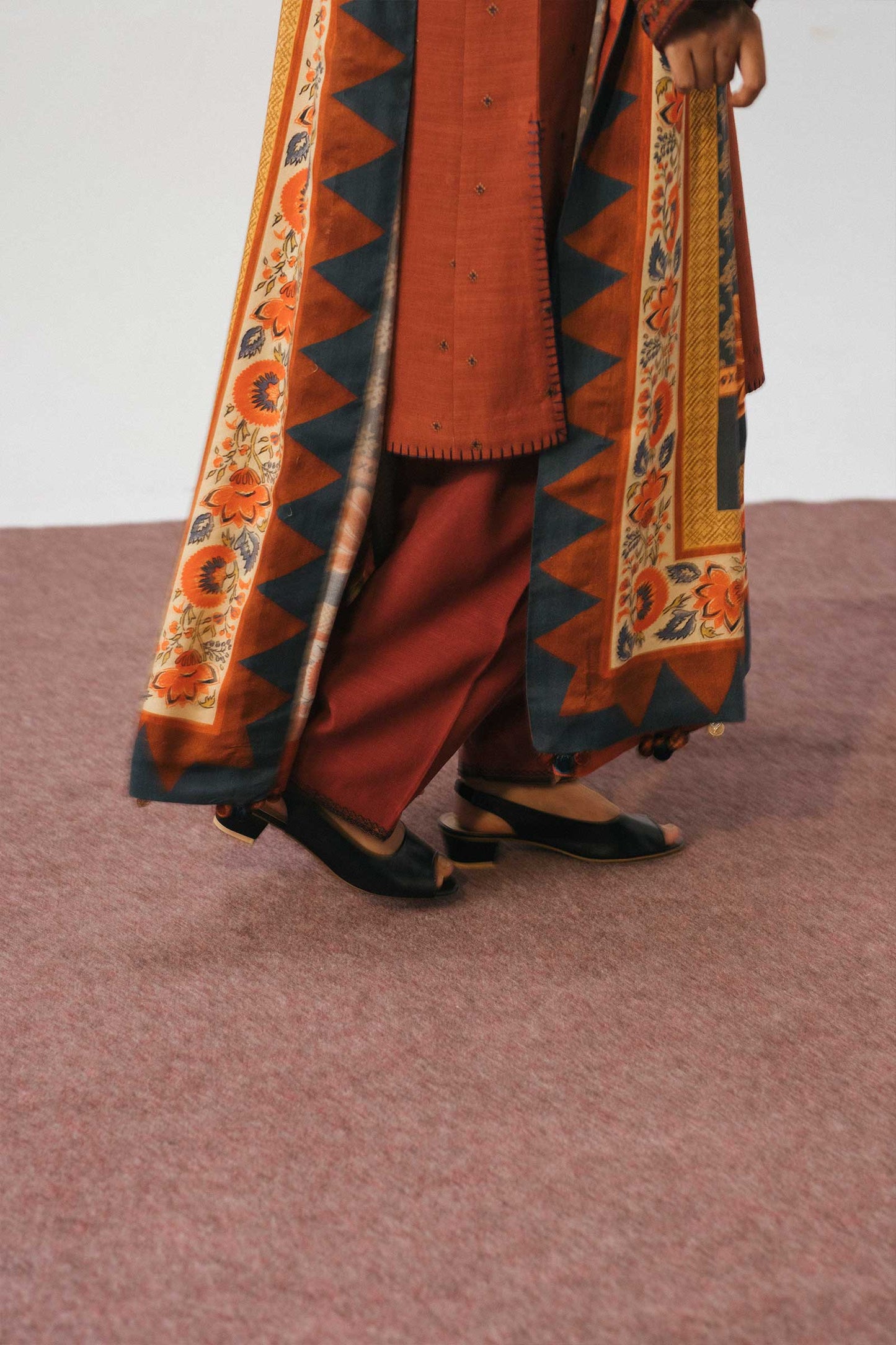 ZW20-4A | Zara Shahjahan | Coco Winter'20