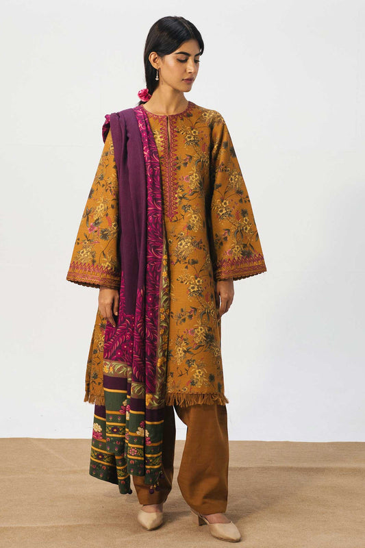 ZW20-5A | Zara Shahjahan | Coco Winter'20