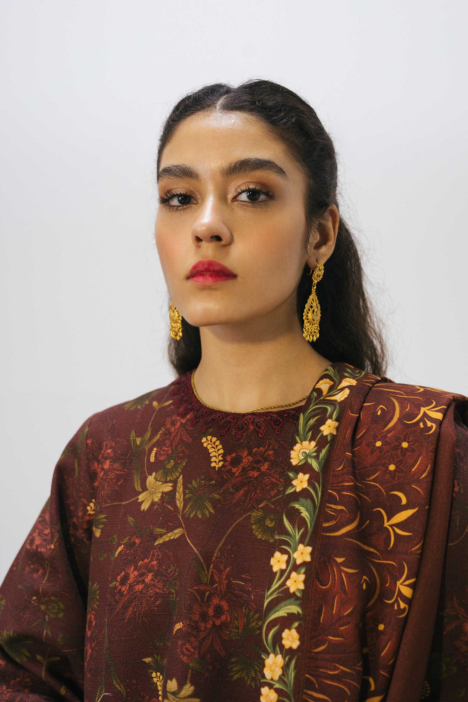 ZW20-5B | Zara Shahjahan | Coco Winter'20