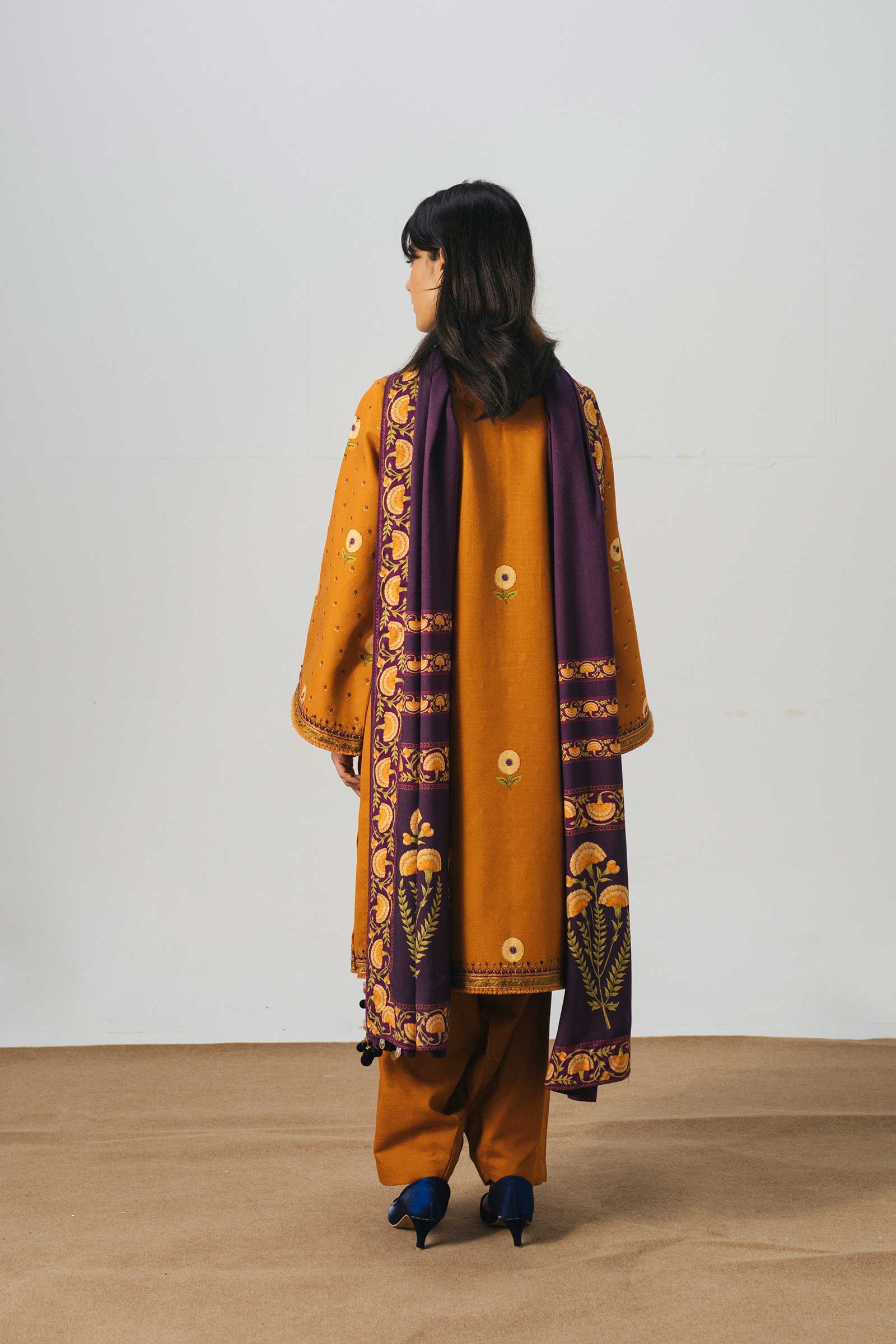 ZW20-6A | Zara Shahjahan | Coco Winter'20