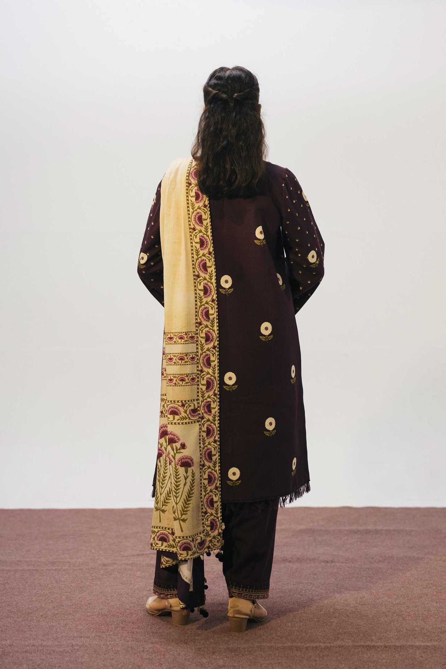 ZW20-6B | Zara Shahjahan | Coco Winter'20