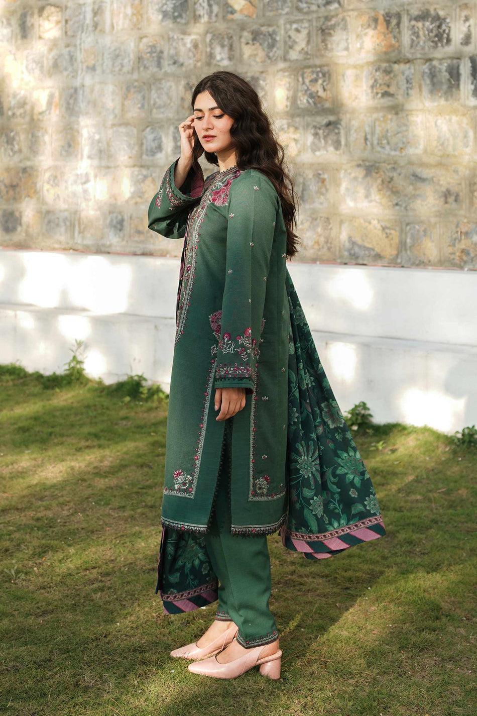 ZW22 - 1A | Coco By Zara Shahjahan | Winter Collection 2022