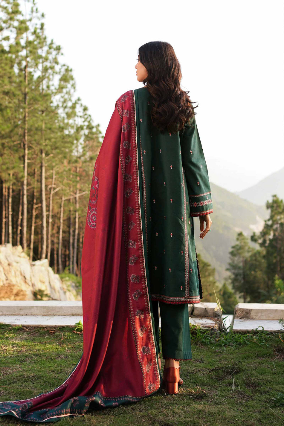 ZW22 - 2A | Coco By Zara Shahjahan | Winter Collection 2022
