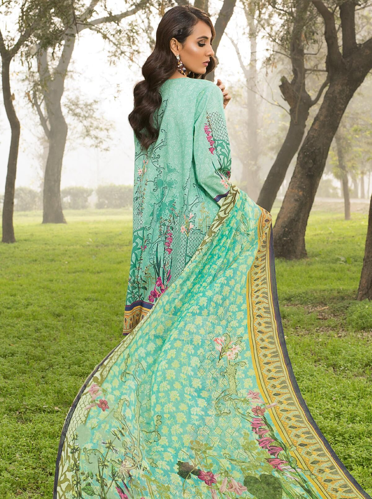 Glistening Timber (Lawn - 3 Piece) by Beech Tree