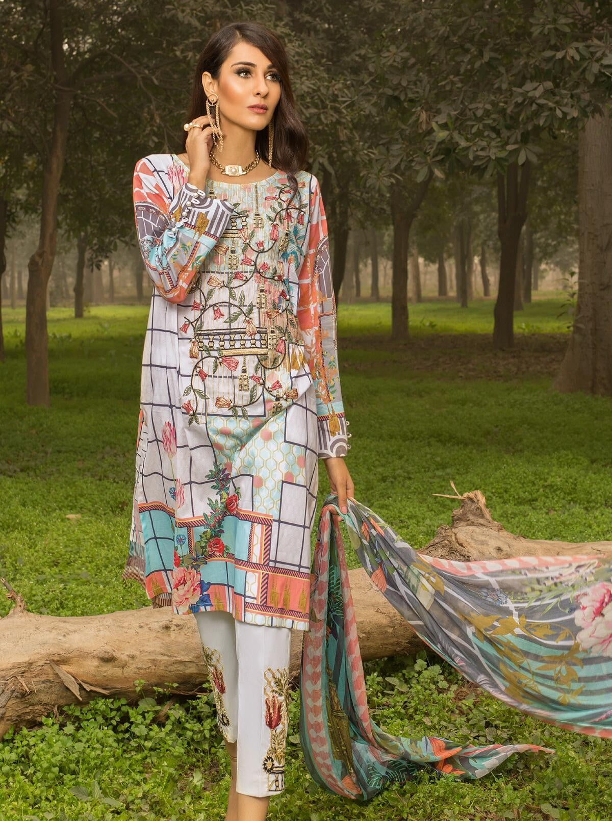 Blanc Jardin (Lawn - 3 Piece) by Beech Tree