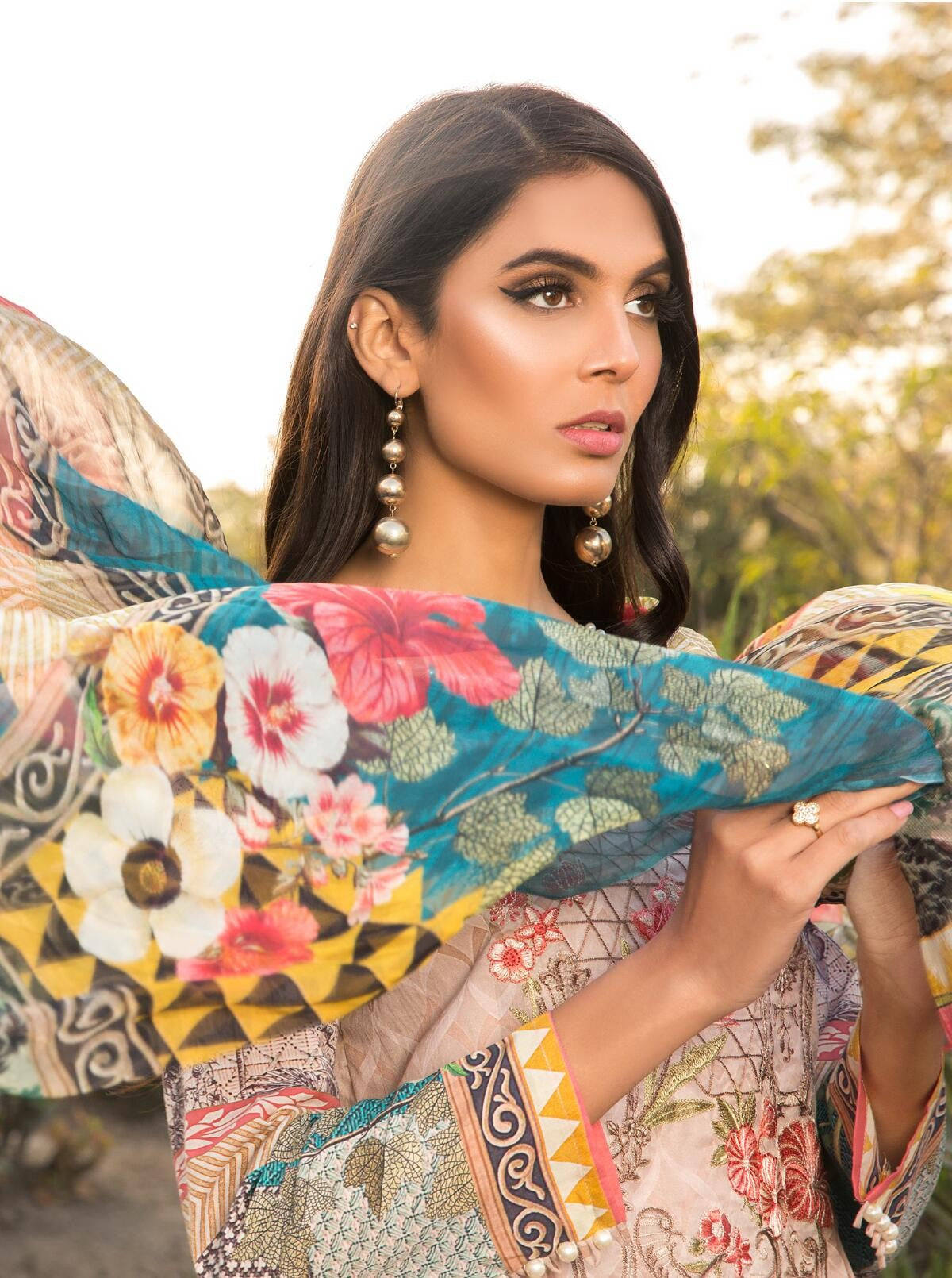 Taupe Garden (Lawn - 3 Piece) by Beech Tree