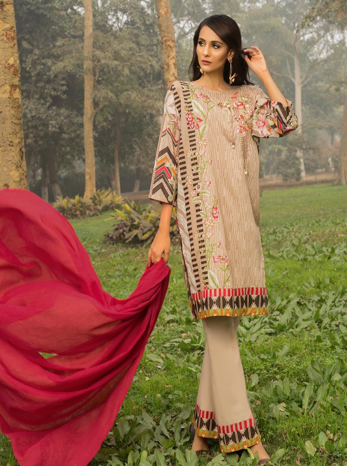 Japonica Glisten (Lawn - 2 Piece) by Beech Tree