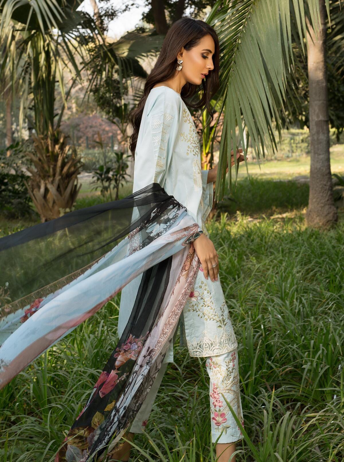 Cerulean Cloud (Lawn - 3 Piece) by Beech Tree