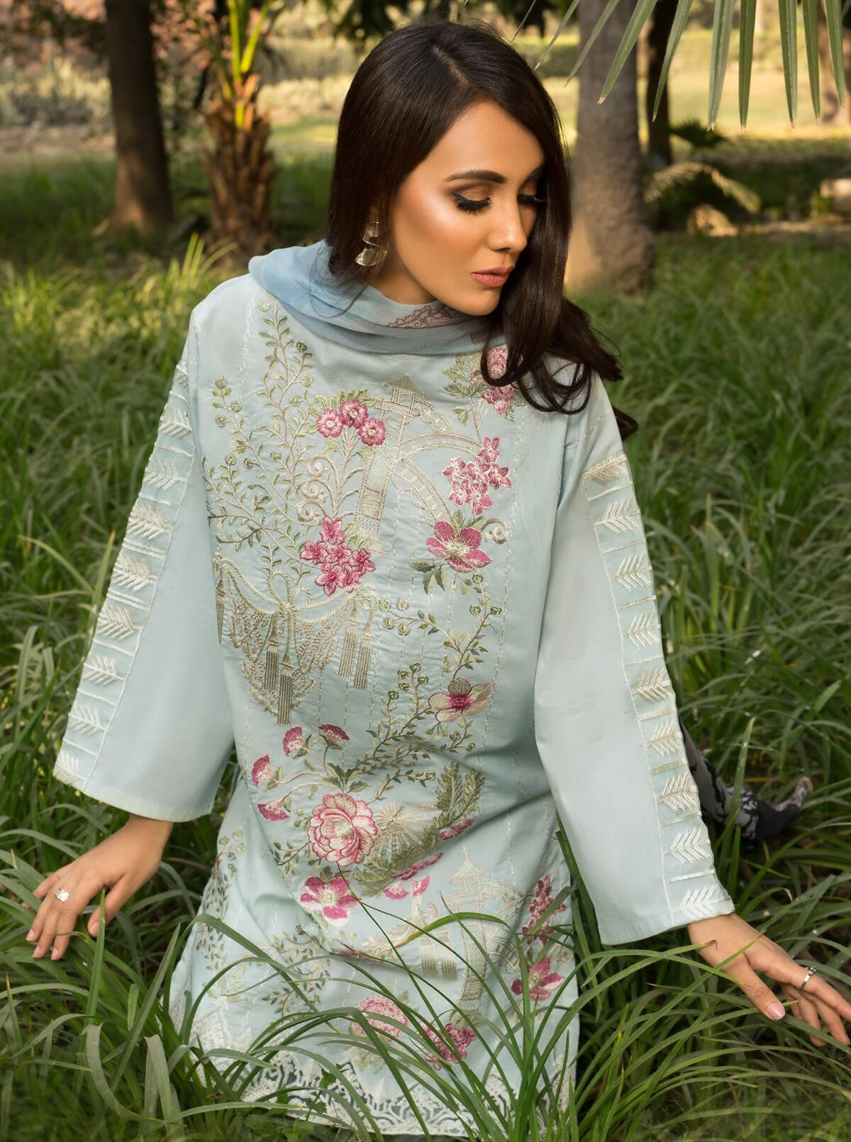 Cerulean Cloud (Lawn - 3 Piece) by Beech Tree