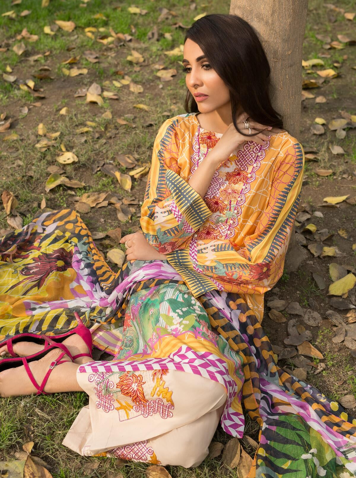 Mustard Fields Lawn (3 Piece) by Beech Tree