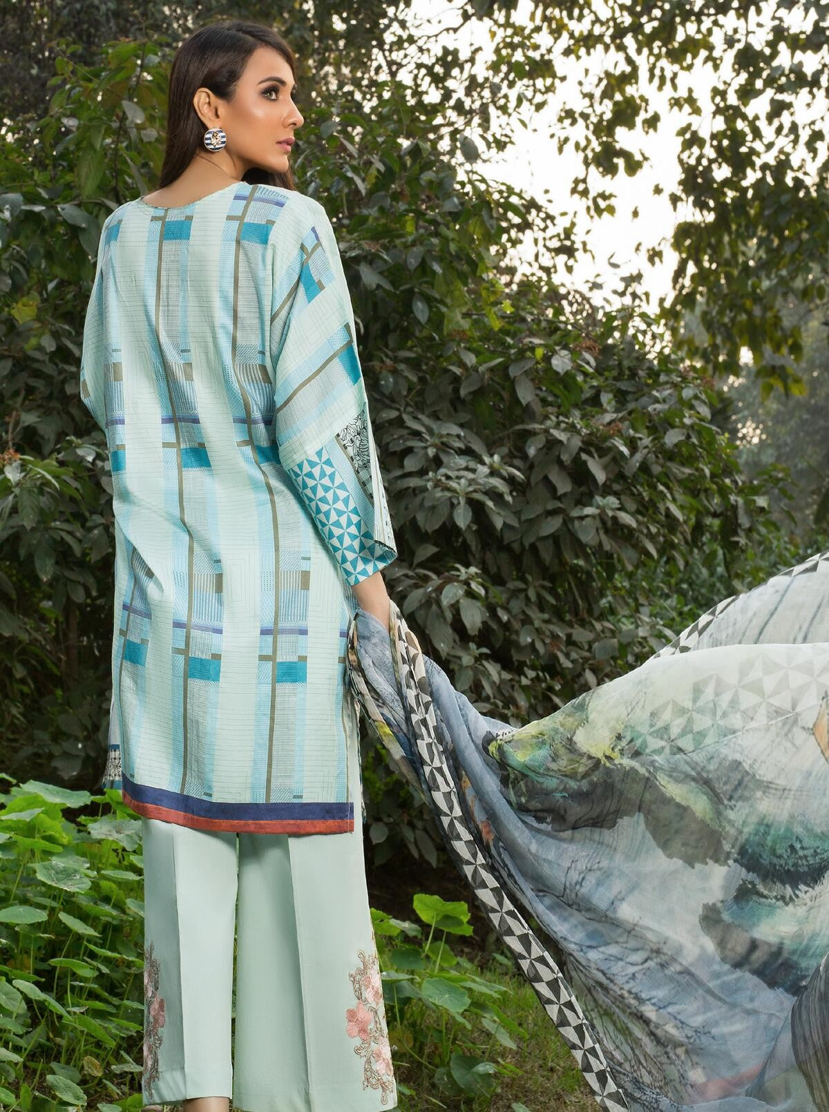 Aqua Bay (3 Piece) by Beech Tree