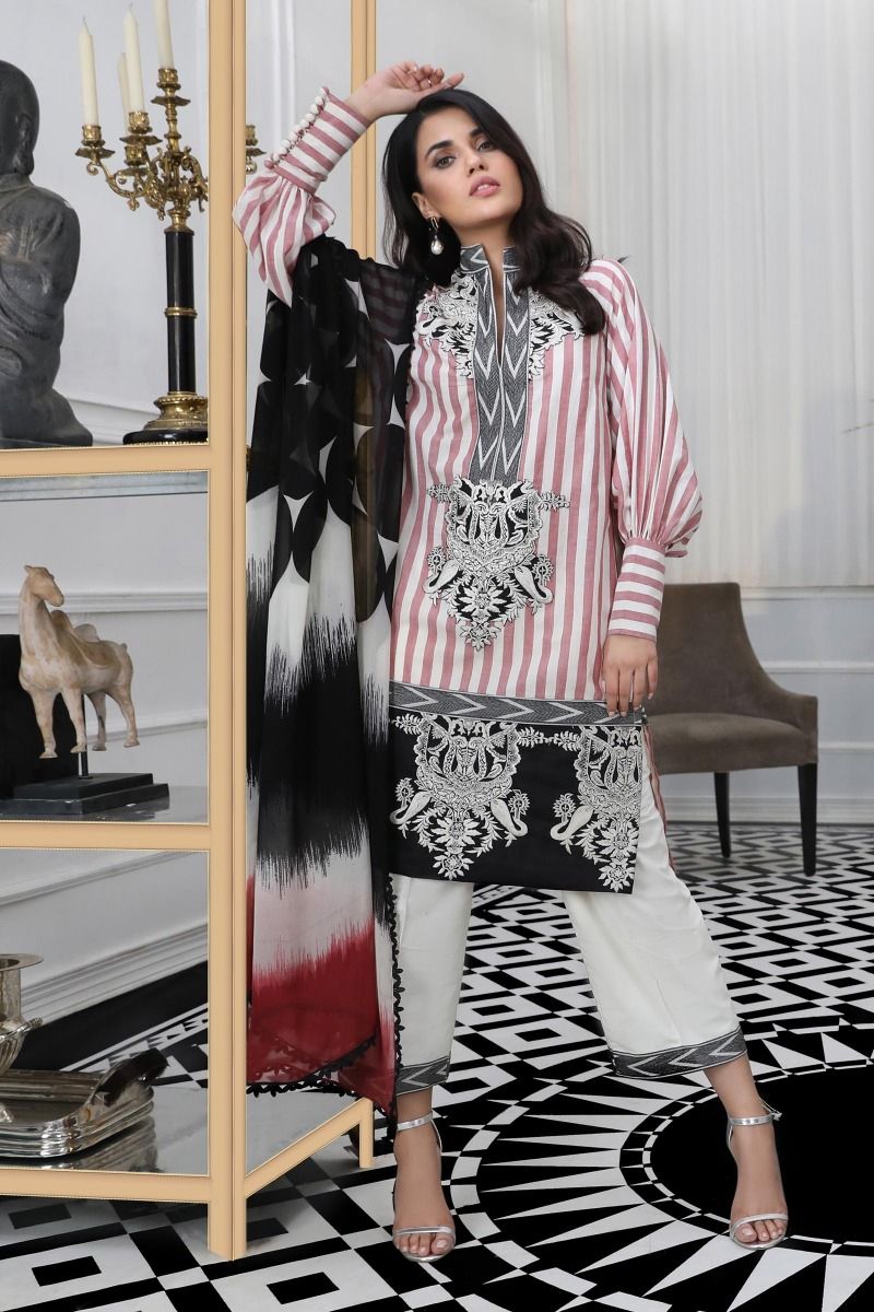 05 (Sana Safinaz Pre-Fall'19 Collection)