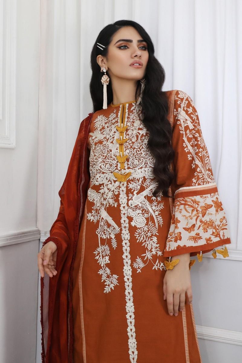 11B (Sana Safinaz Pre-Fall'19 Collection)