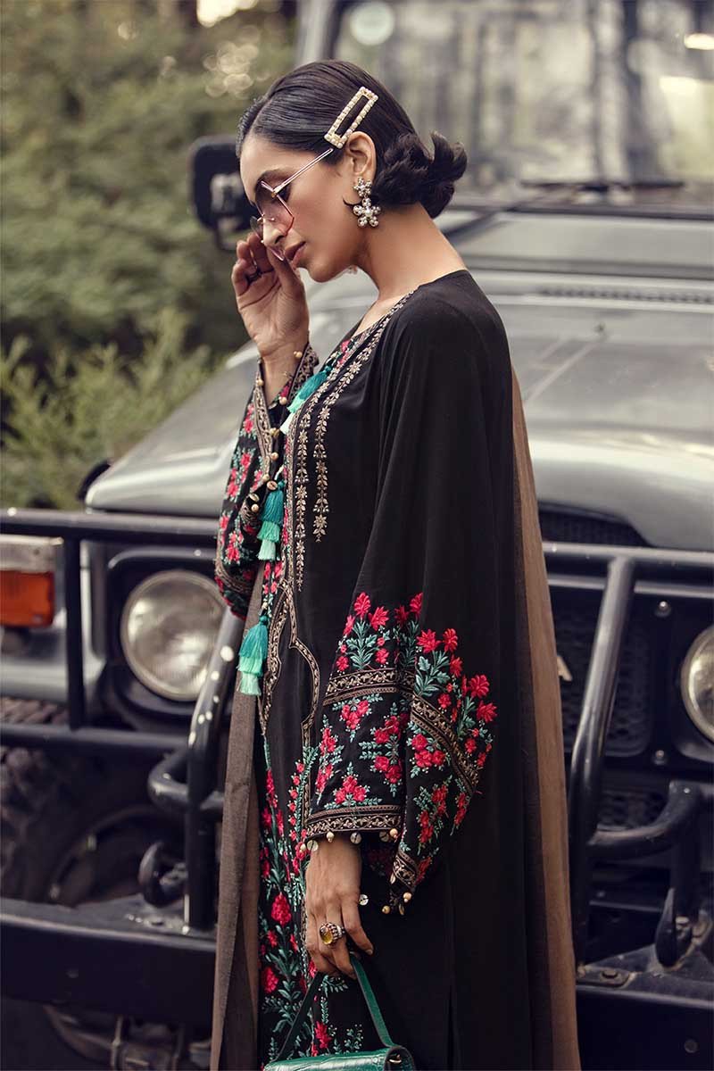 DL710 - Black (Maria B - Linen - La Vie Luxe)