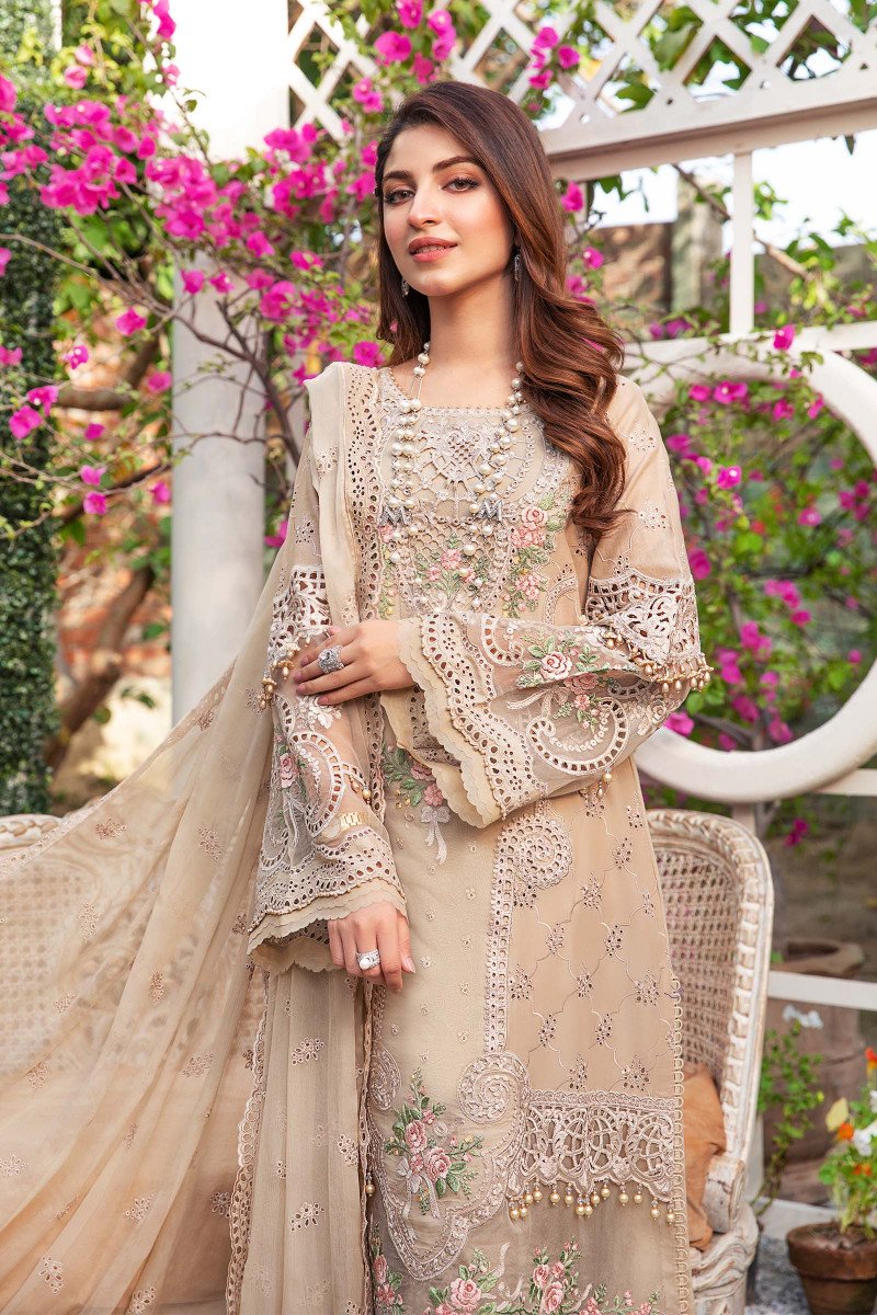 EL - 22 - 06 - Coffee | Maria B | Eid Lawn Collection 2022