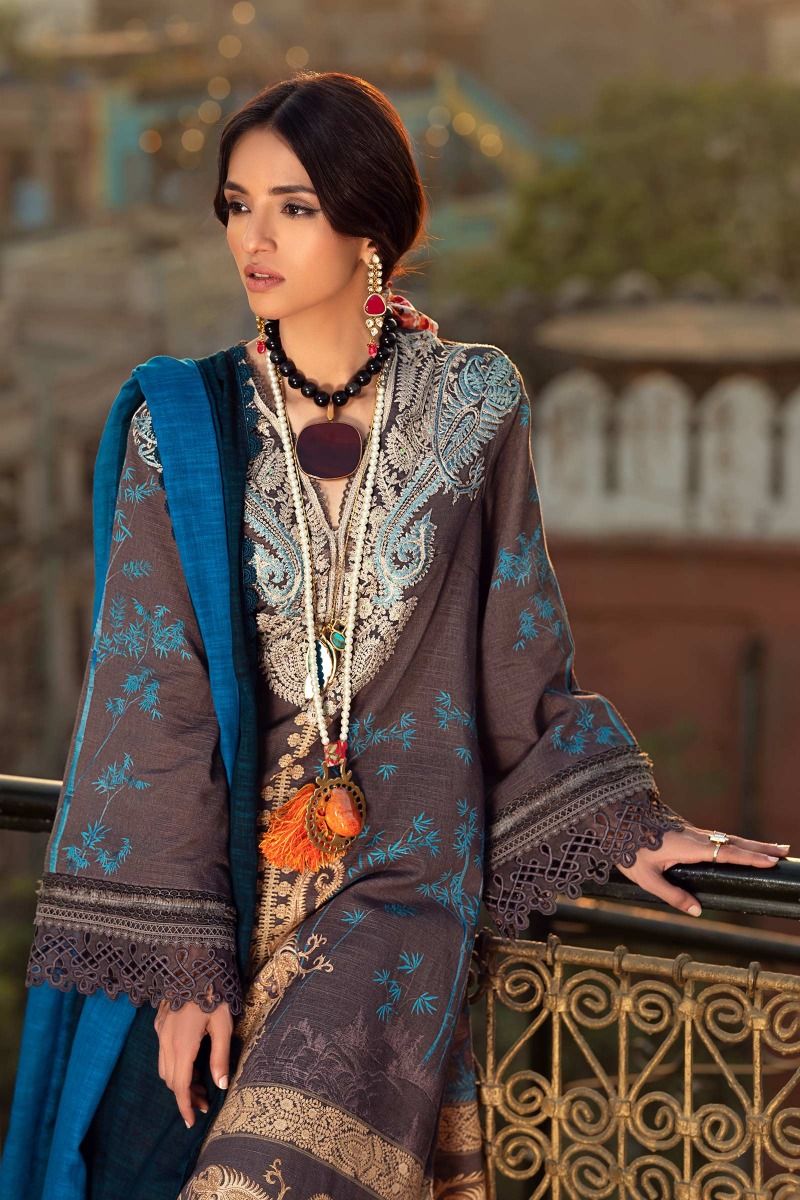 H202-04A-CQ | Sana Safinaz | Mahay Winter'20