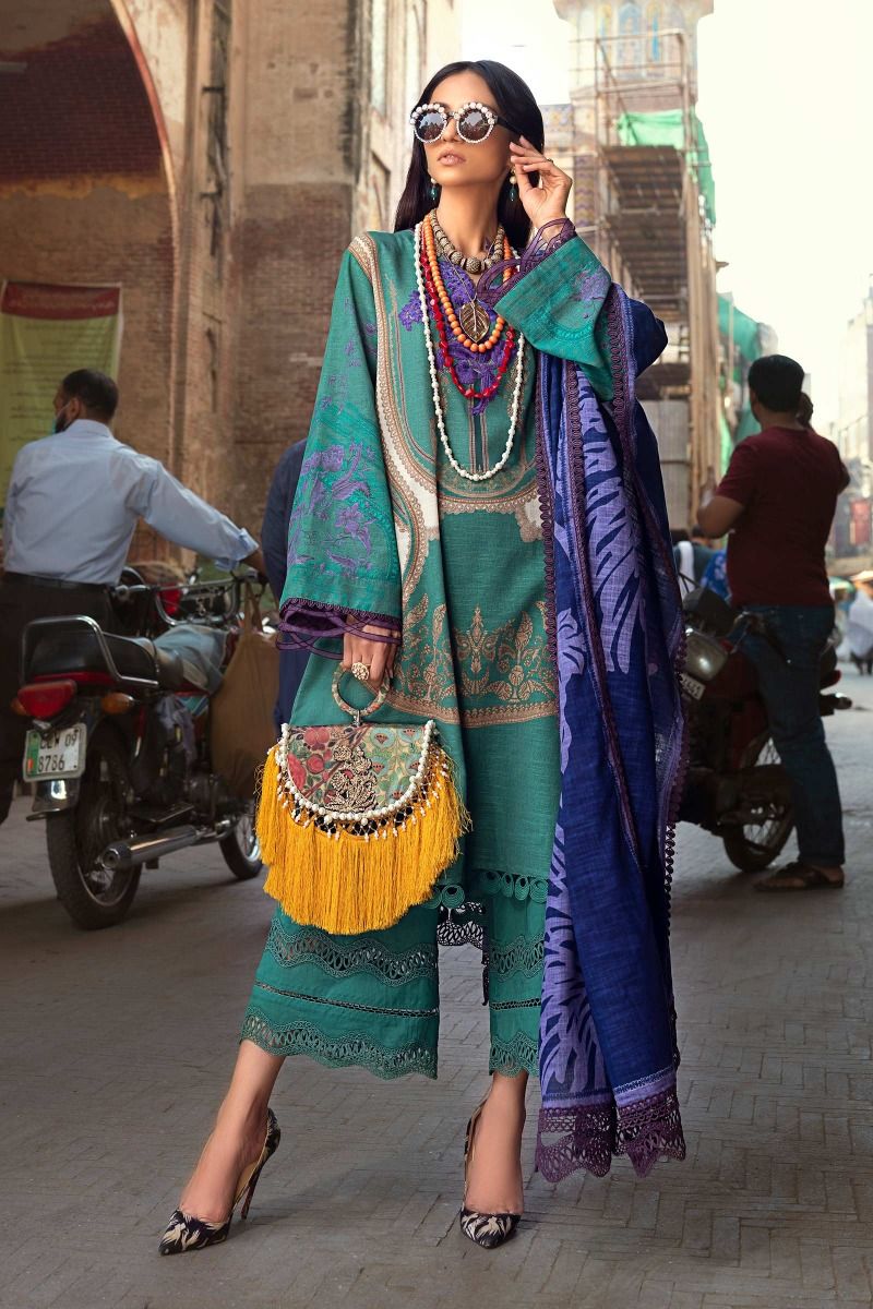 H202-05B-CQ | Sana Safinaz | Mahay Winter'20