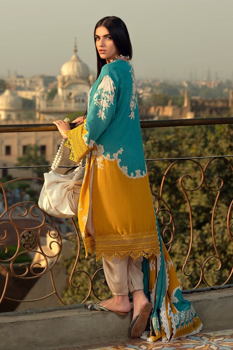 H202-07A-BG | Sana Safinaz | Mahay Winter'20