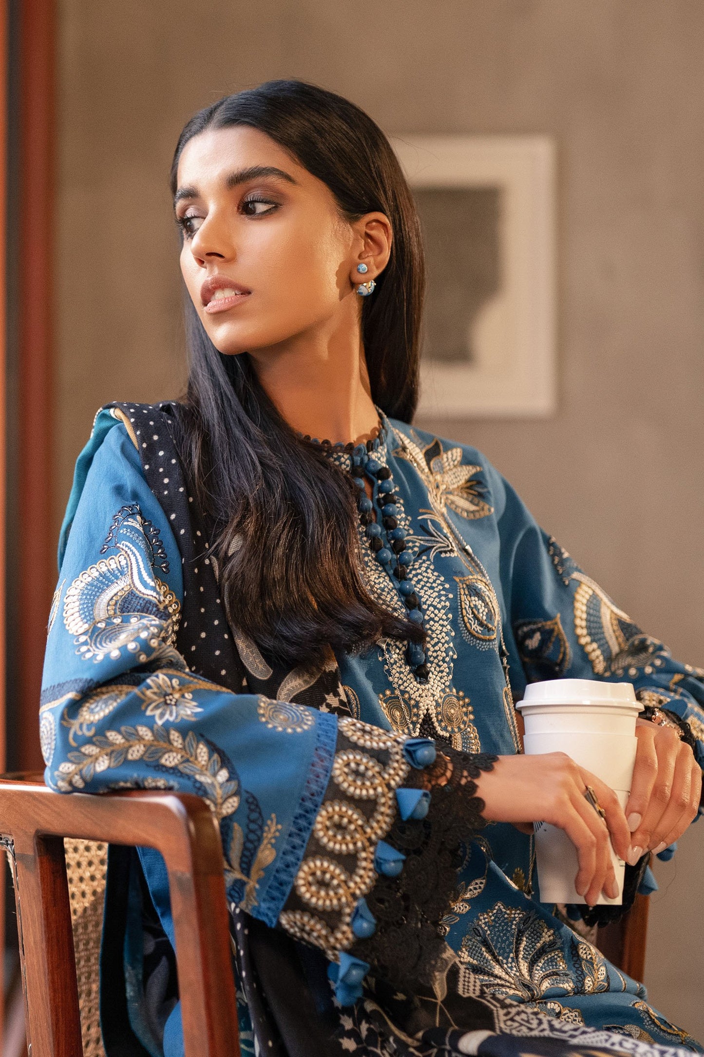 Urshia (ZW20-12) | Zaha | Modern Scapes | Winter'20