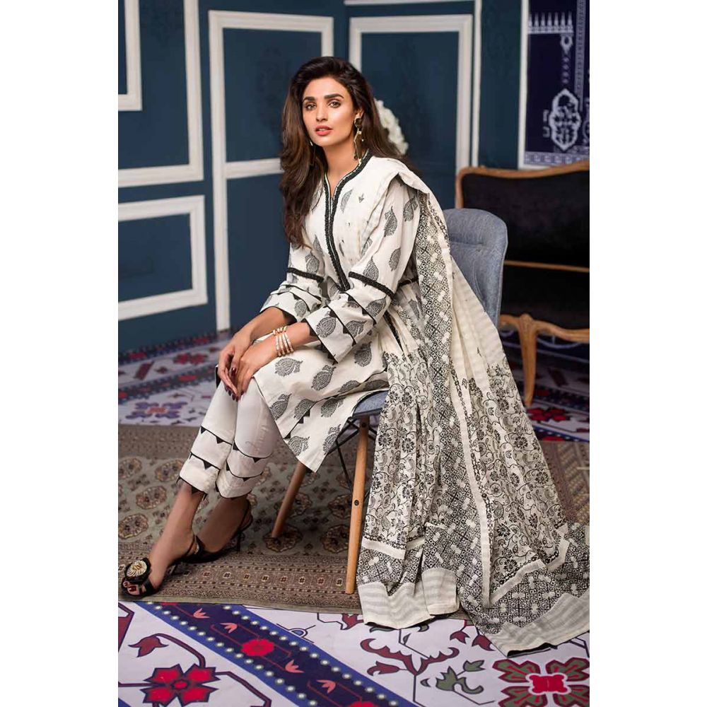 MJ 02 - 3PC by Gul-Ahmed