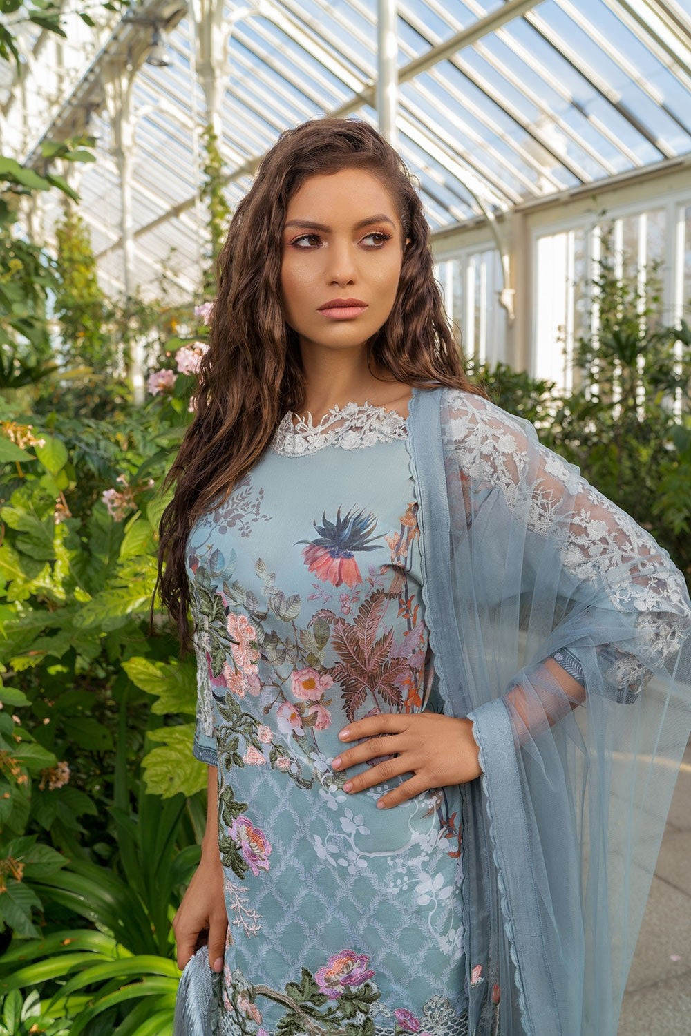 11-A Sobia Nazir Luxury Lawn 2019