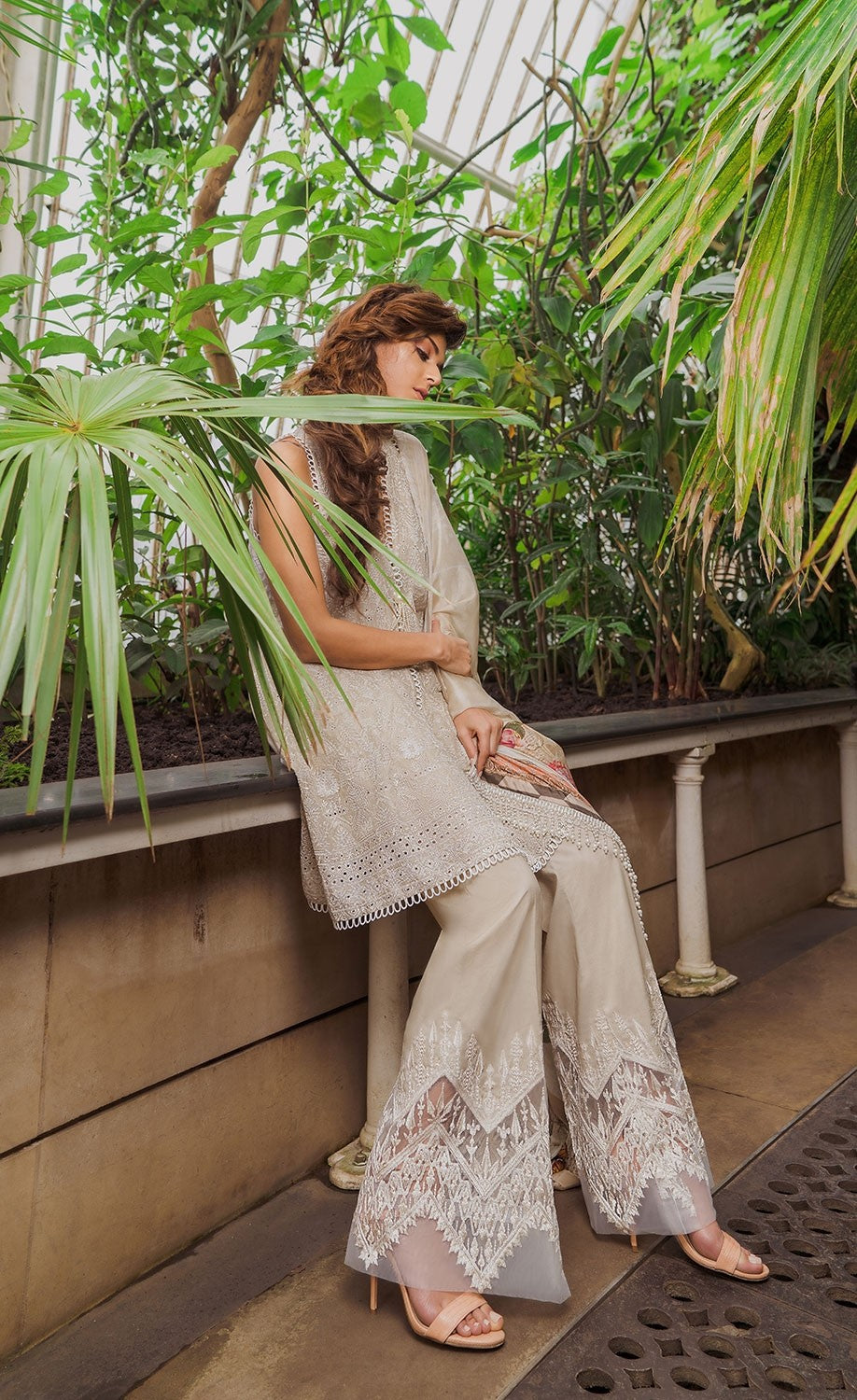 14-A Sobia Nazir Luxury Lawn 2019