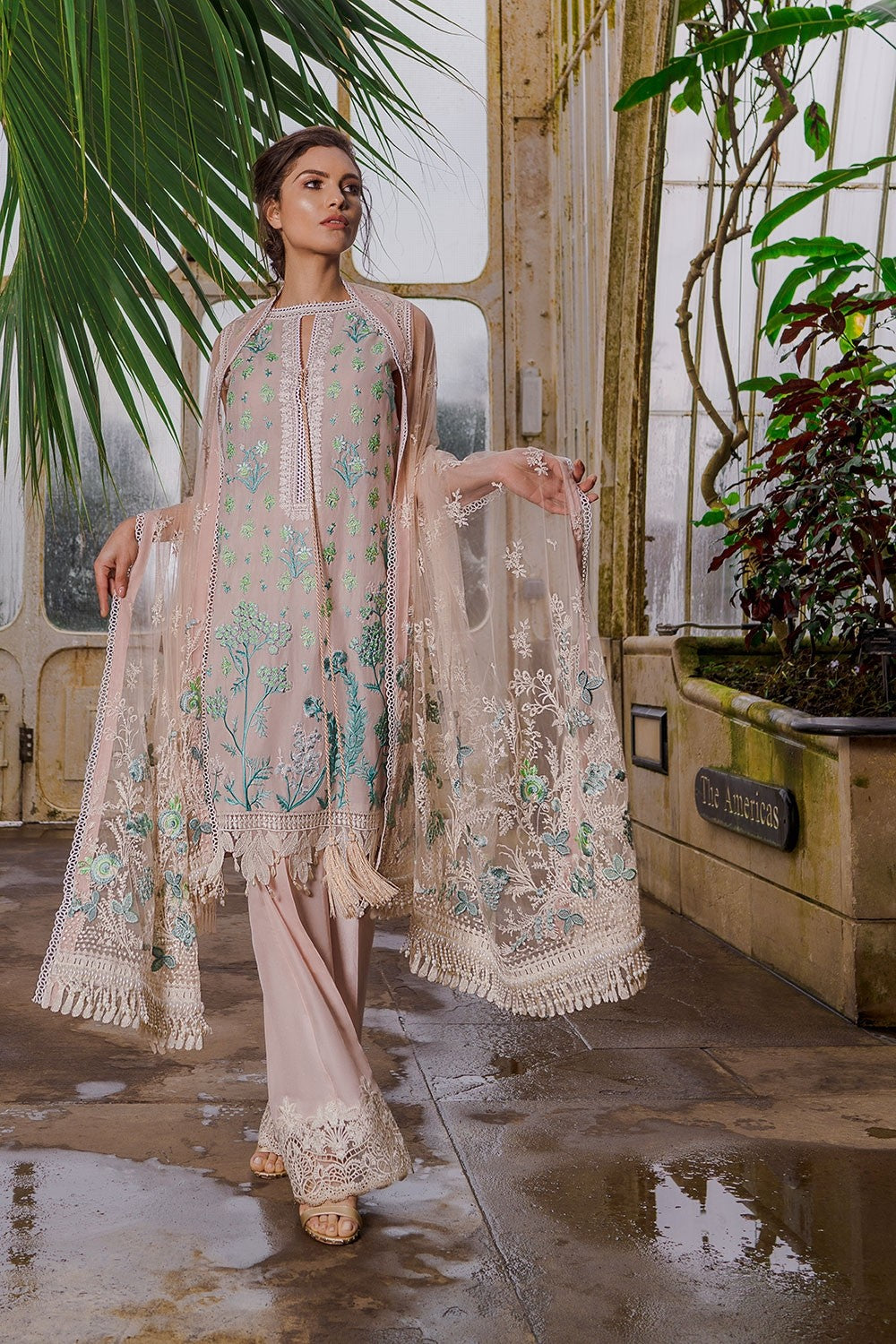 2-A Sobia Nazir Luxury Lawn 2019