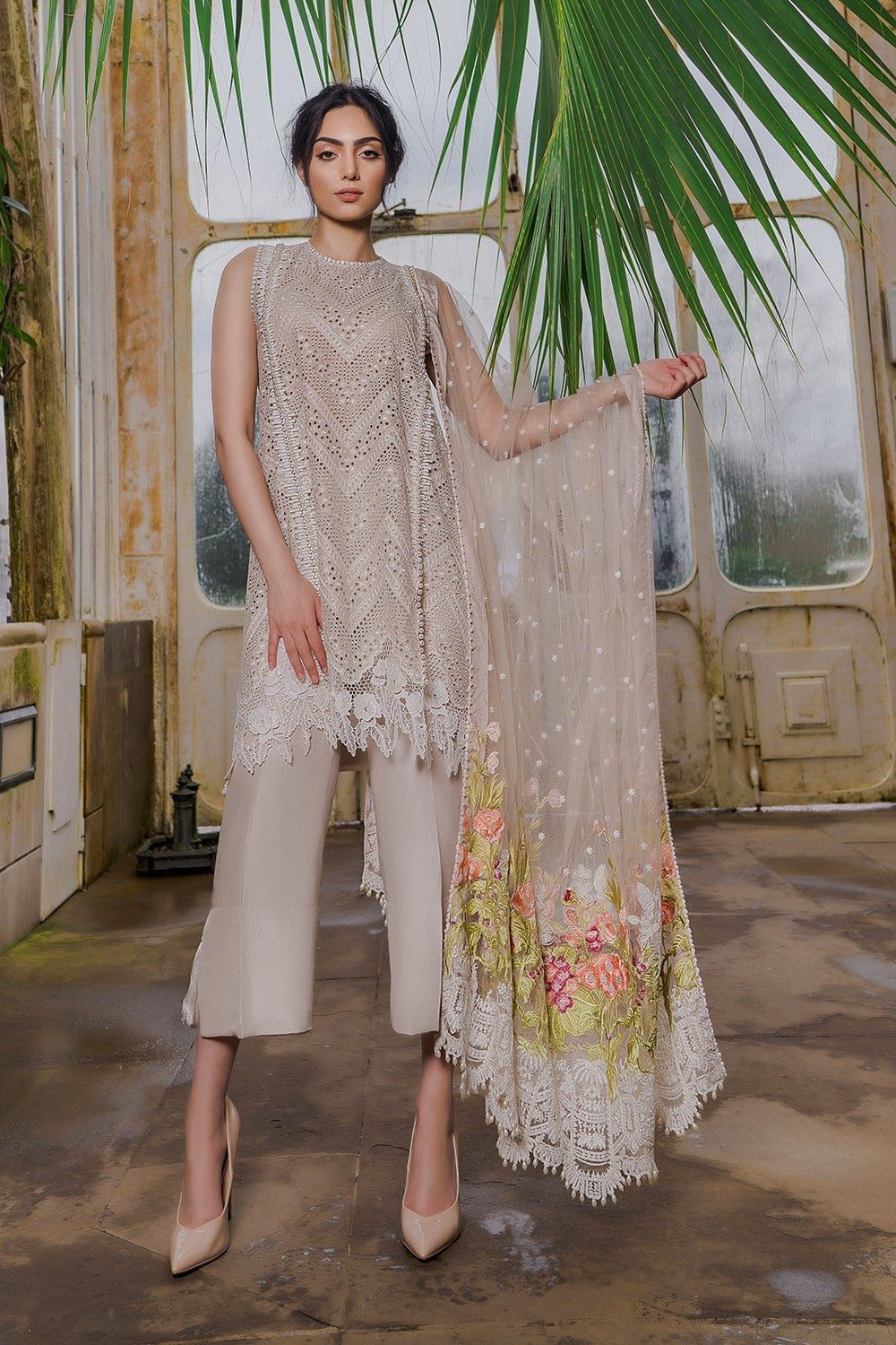 3-B Sobia Nazir Luxury Lawn 2019