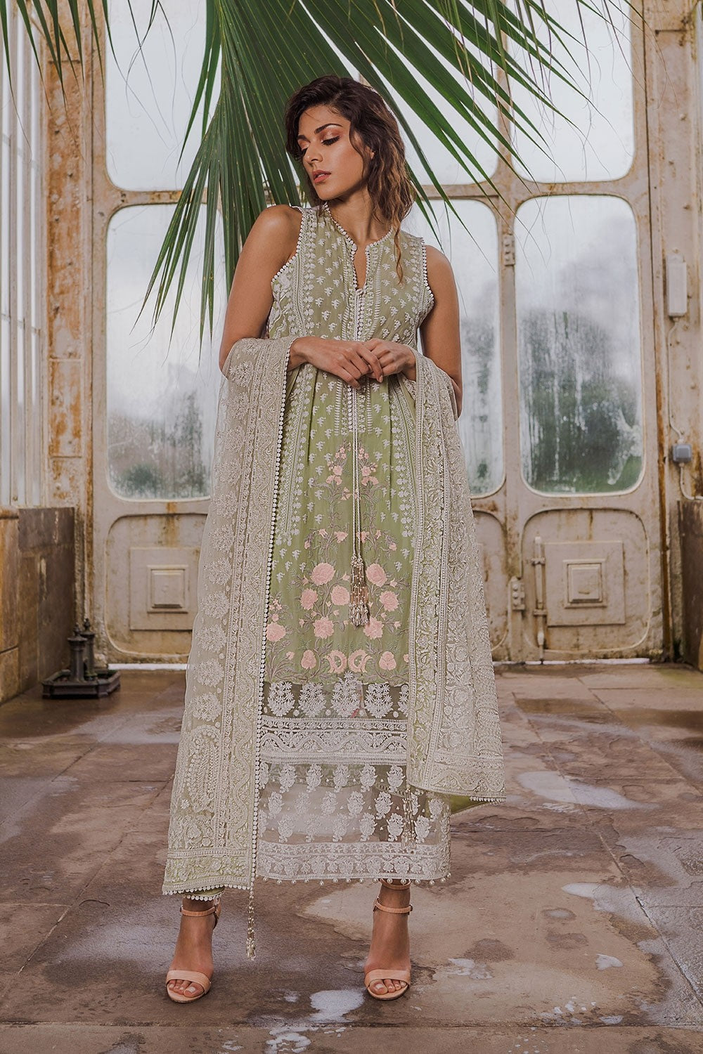 4-B Sobia Nazir Luxury Lawn 2019