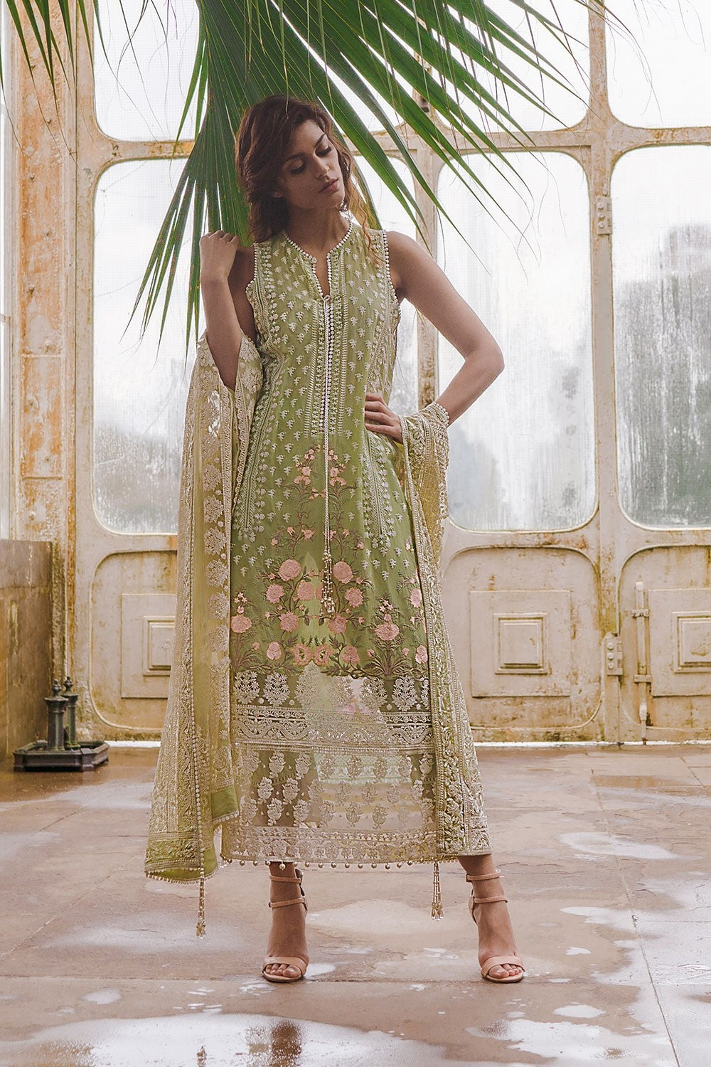 4-B Sobia Nazir Luxury Lawn 2019