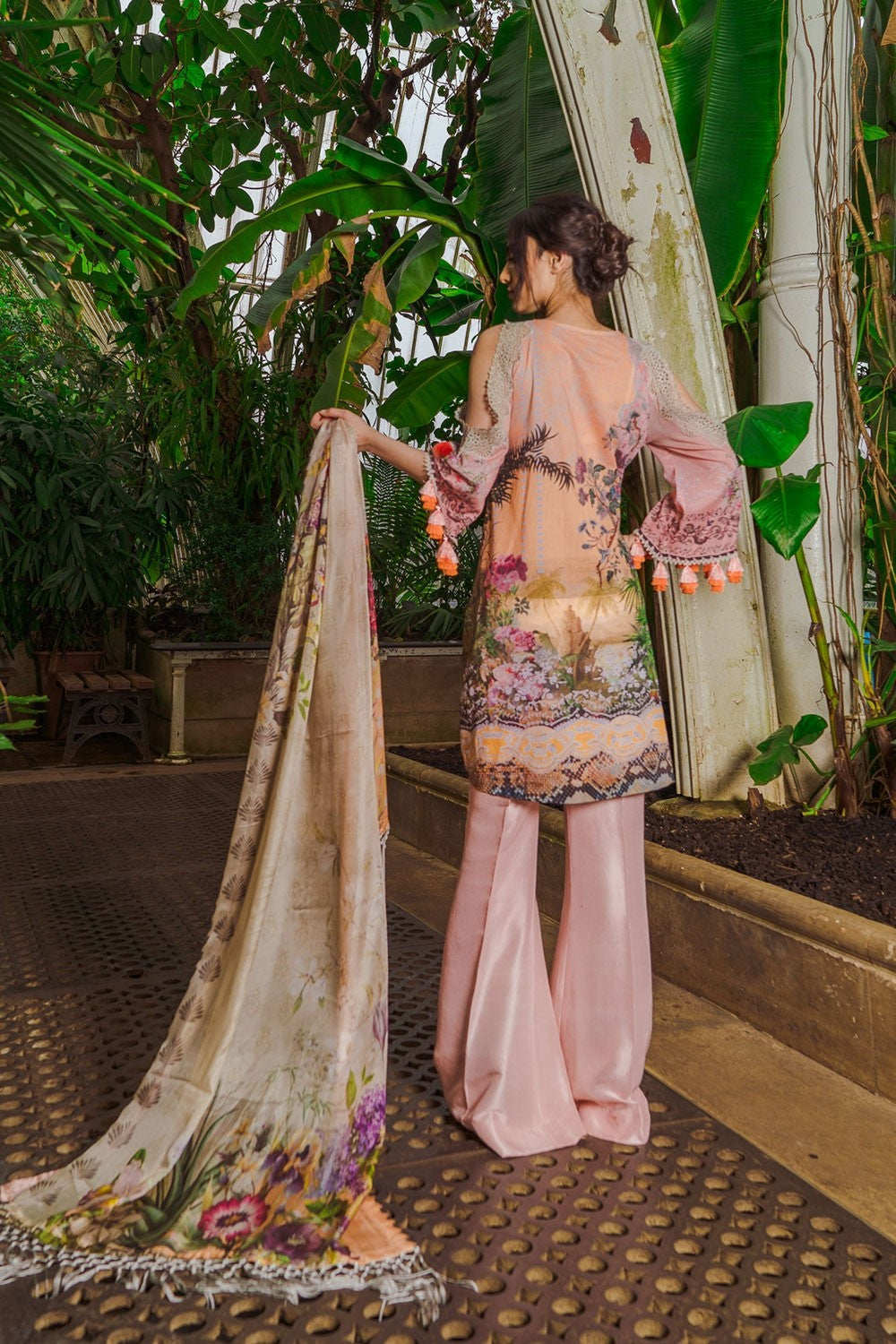 9-B Sobia Nazir Luxury Lawn 2019